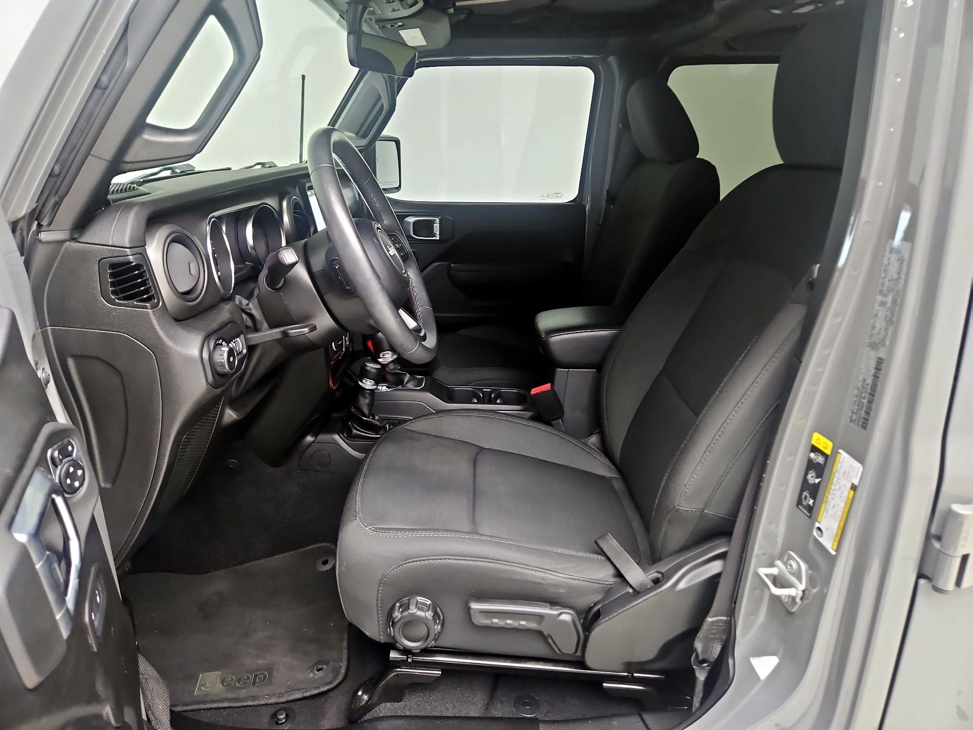 Thumbnail: 2022 Jeep Wrangler - 11