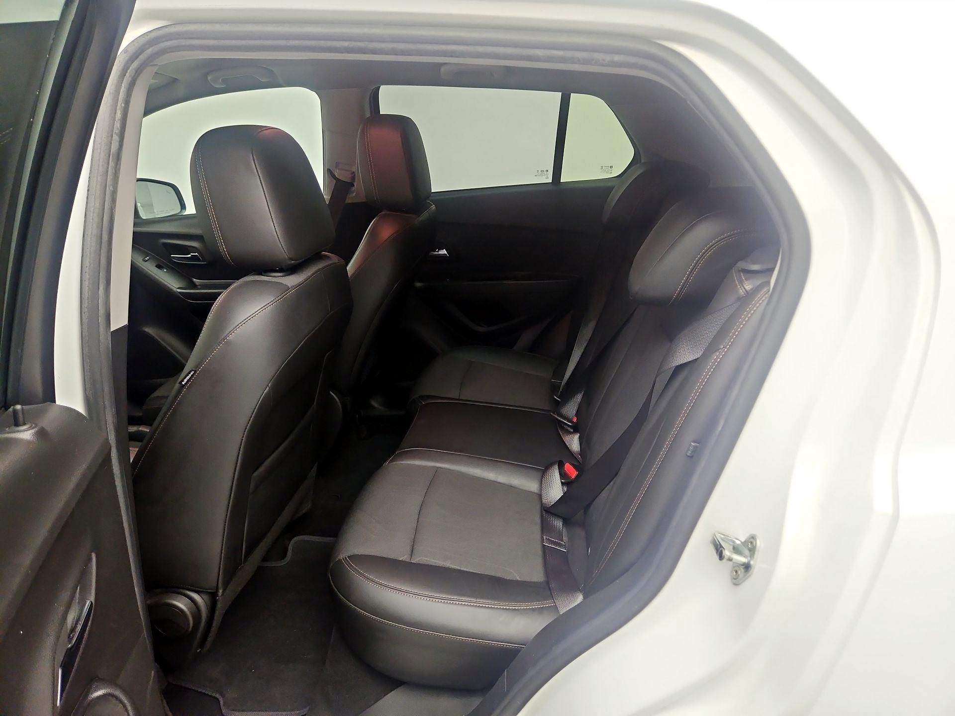 Thumbnail: 2022 Chevrolet Trax - 19
