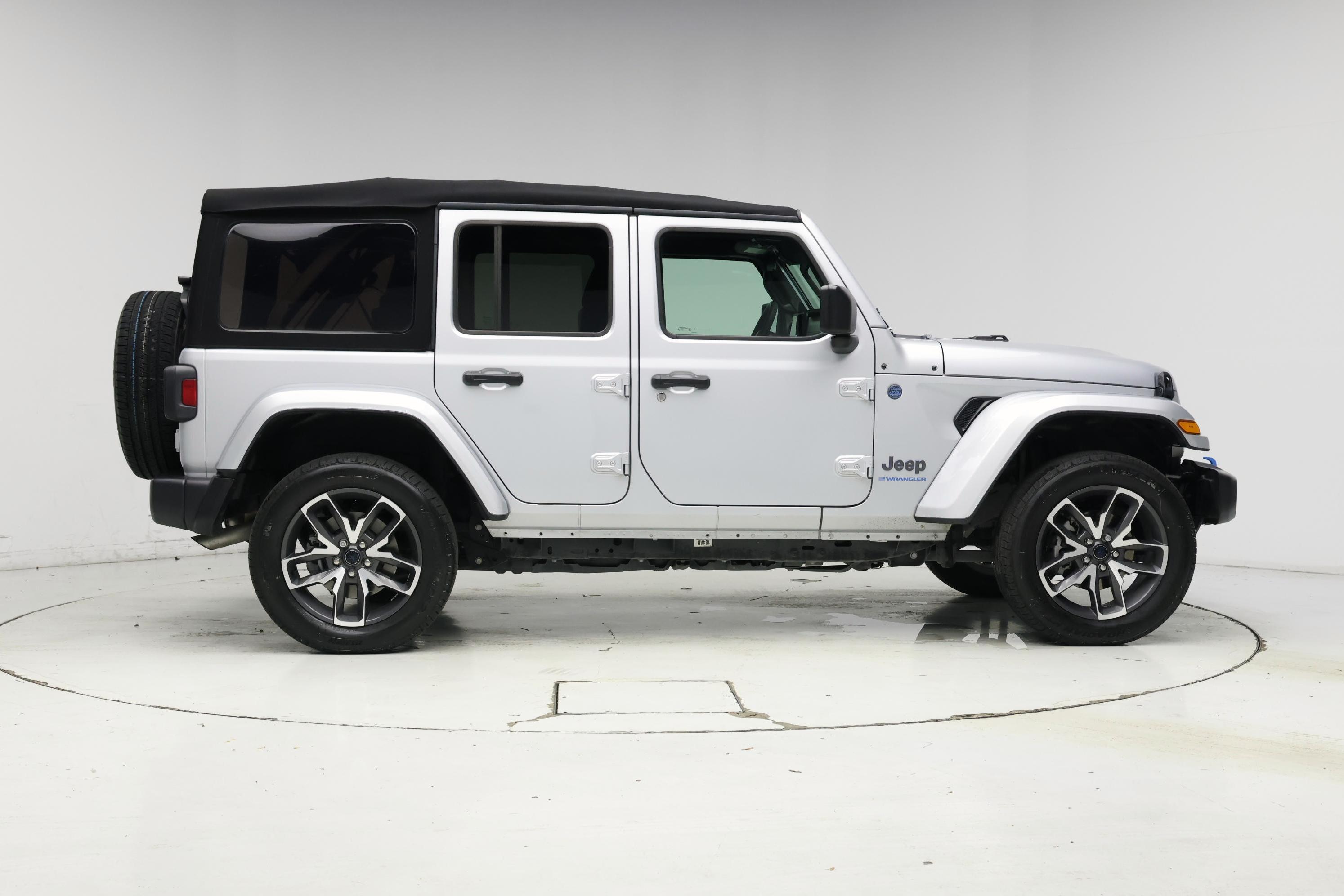 Thumbnail: 2024 Jeep Wrangler - 7