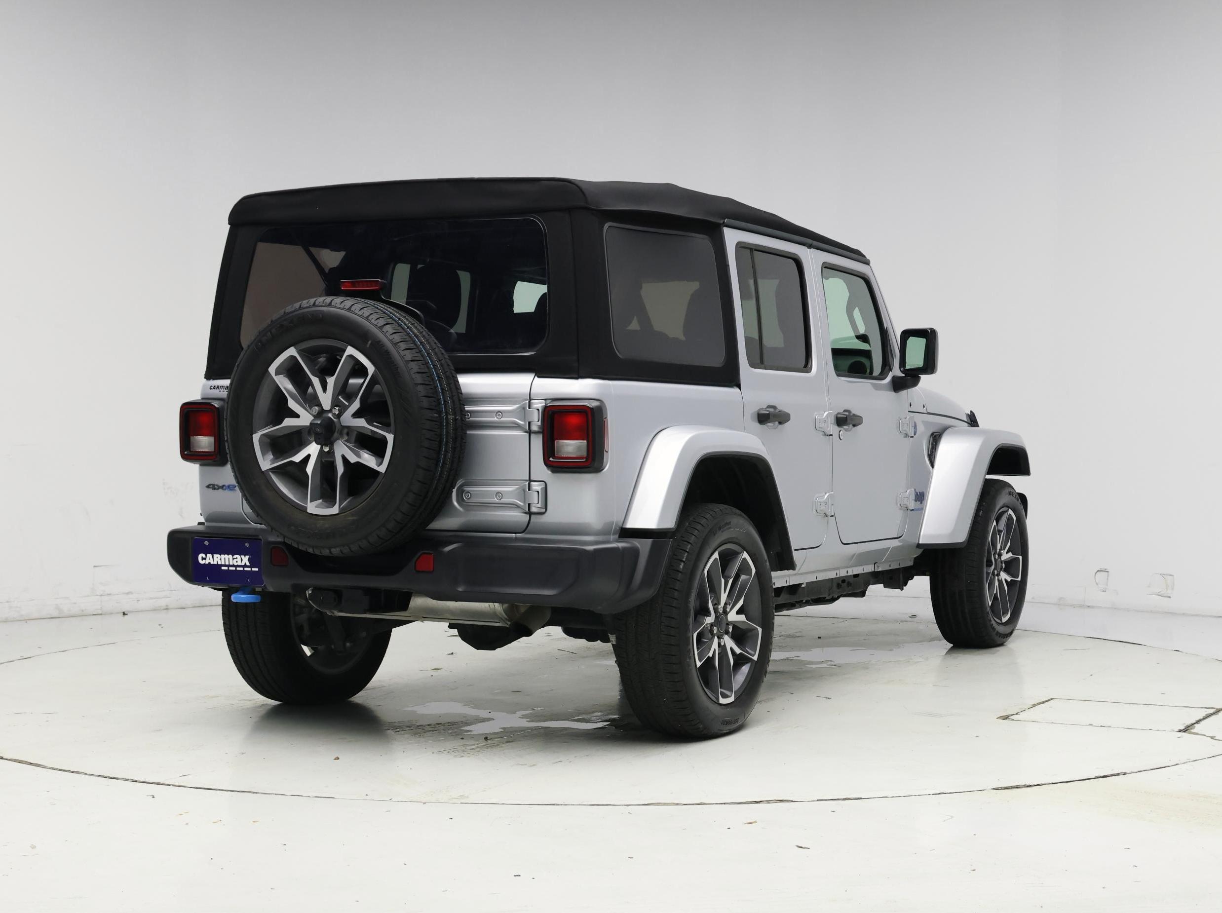 Thumbnail: 2024 Jeep Wrangler - 8