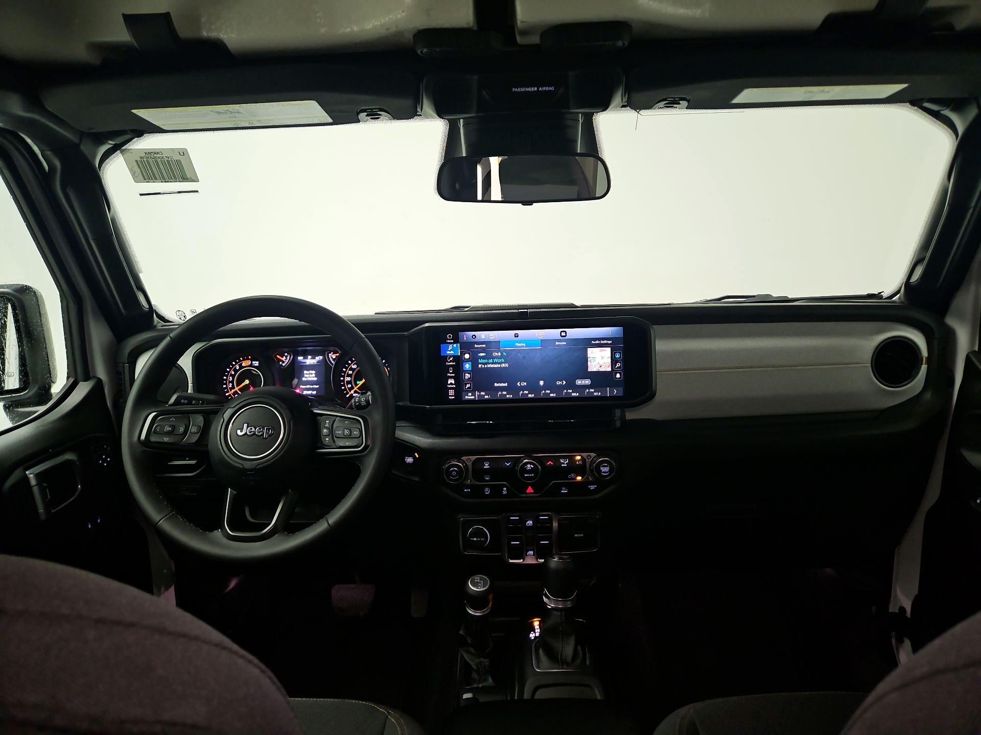Thumbnail: 2025 Jeep Wrangler - 9