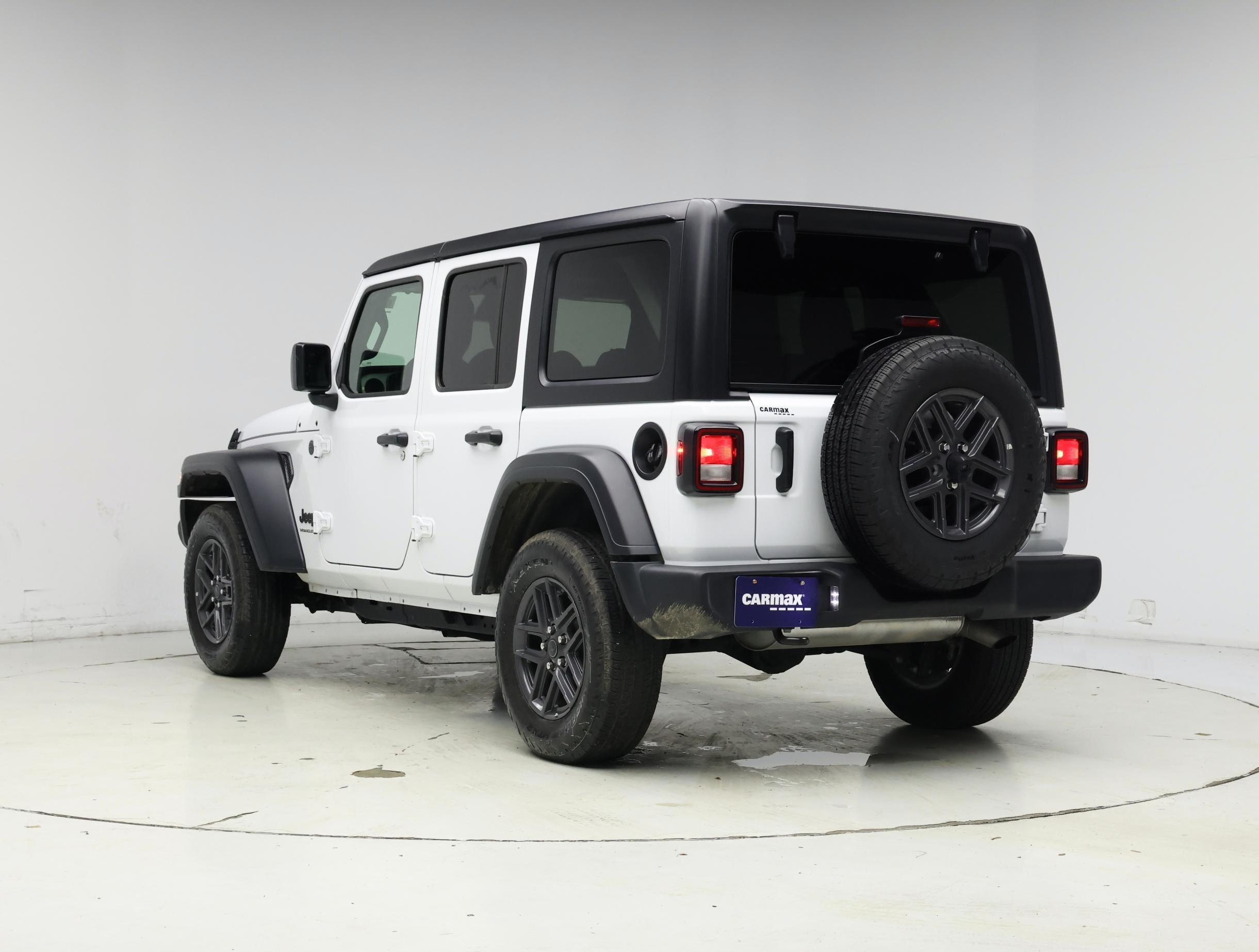 Thumbnail: 2025 Jeep Wrangler - 2