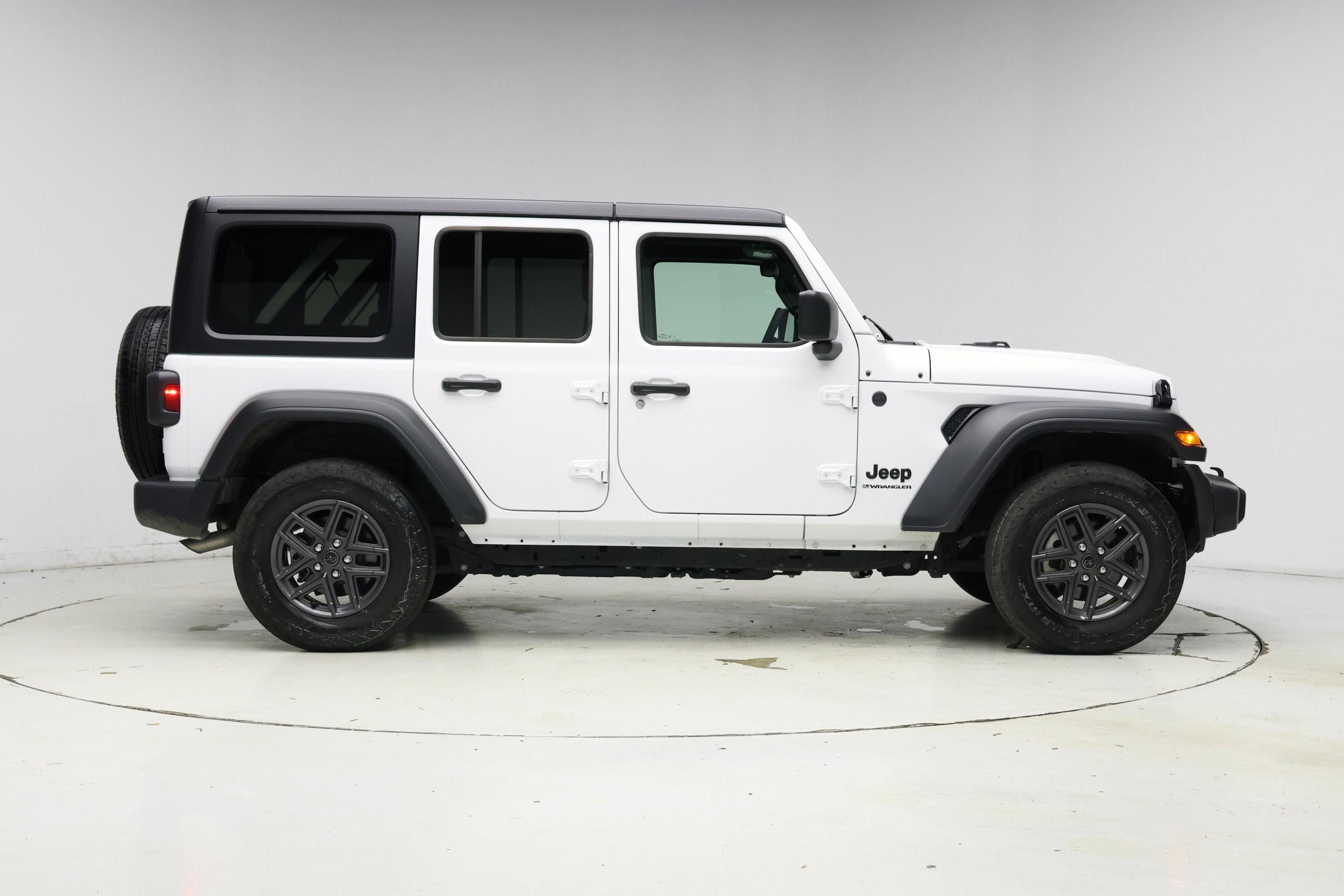 Thumbnail: 2025 Jeep Wrangler - 7
