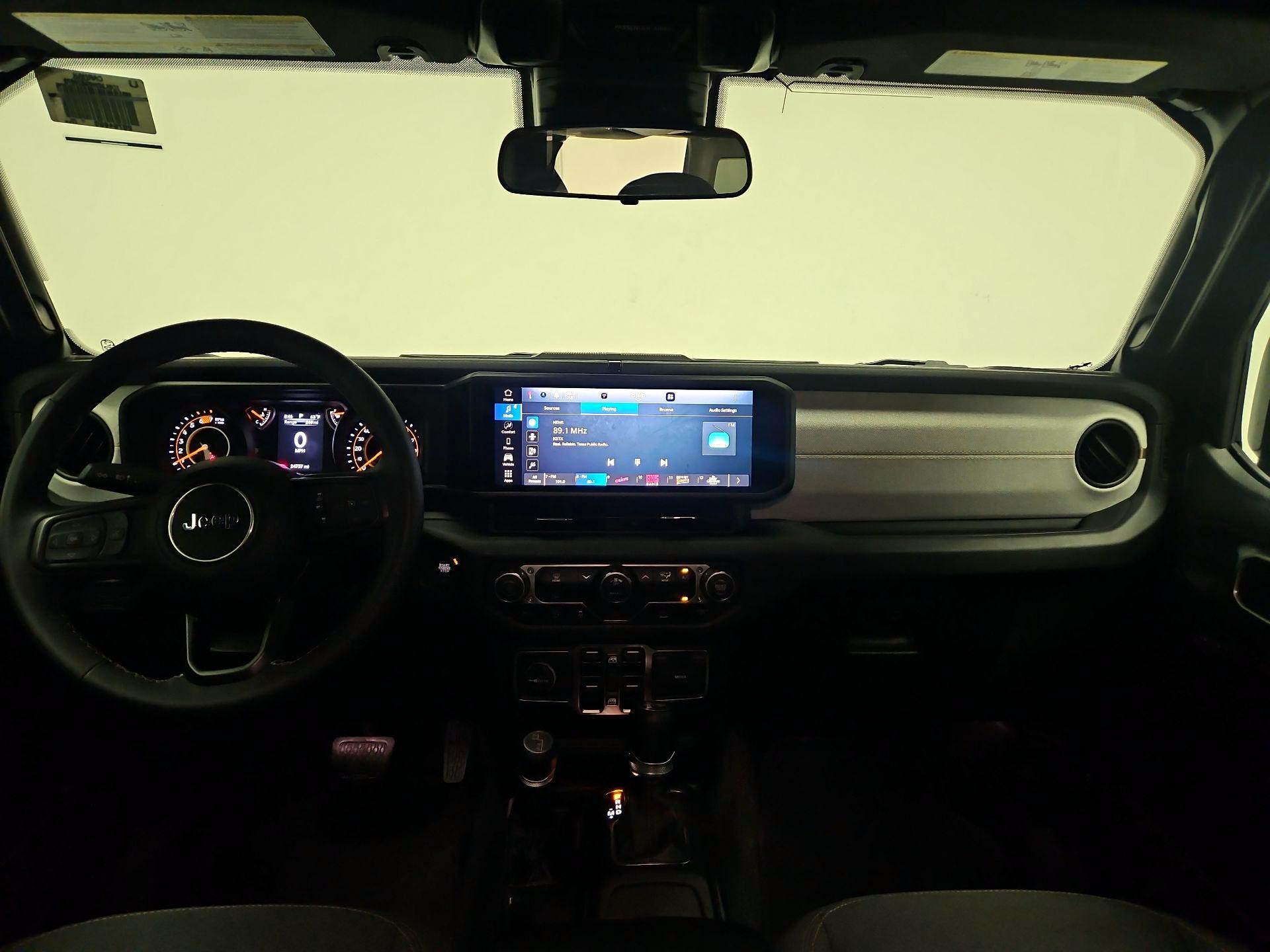 Thumbnail: 2025 Jeep Wrangler - 9