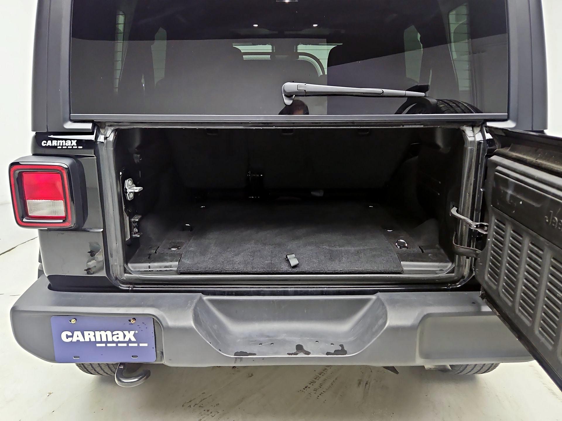 Thumbnail: 2025 Jeep Wrangler - 20