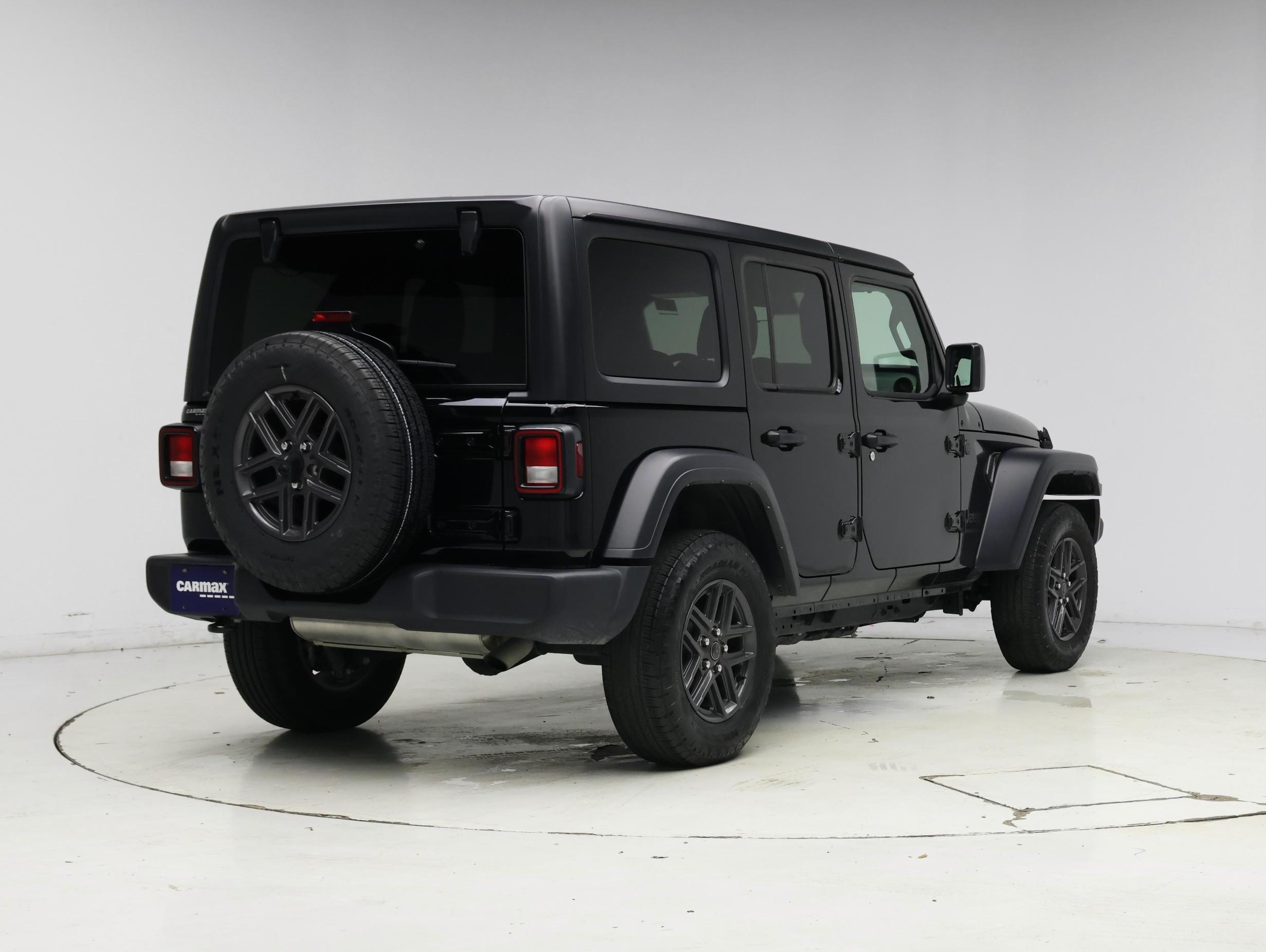 Thumbnail: 2025 Jeep Wrangler - 8