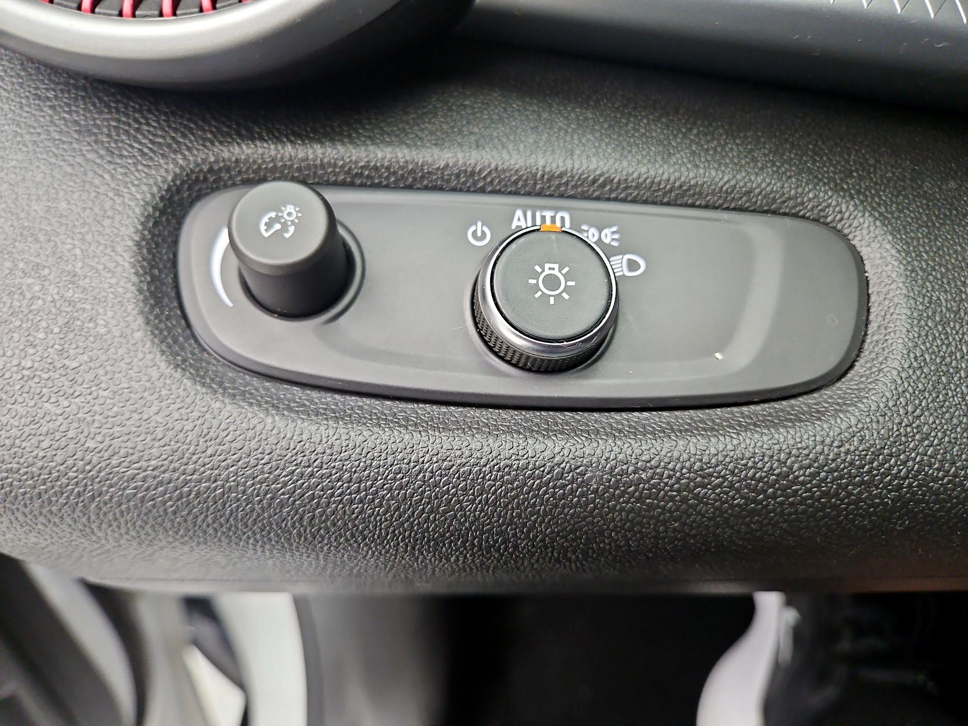 Thumbnail: 2024 Chevrolet Trax - 13