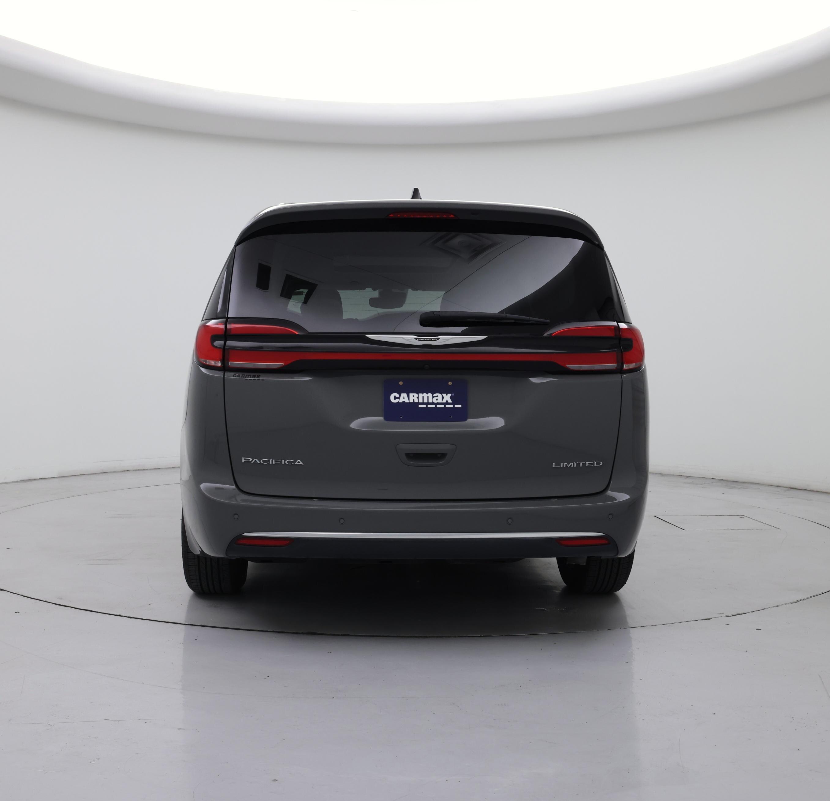 Thumbnail: 2023 Chrysler Pacifica - 6
