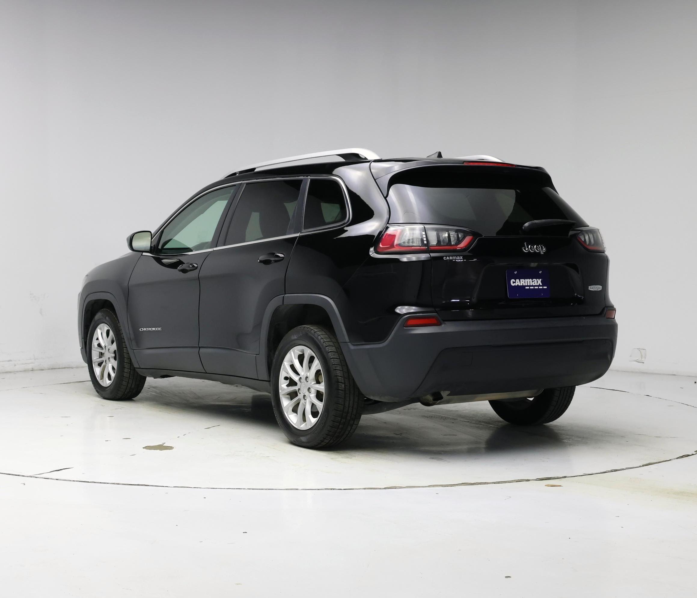 Thumbnail: 2019 Jeep Cherokee - 2