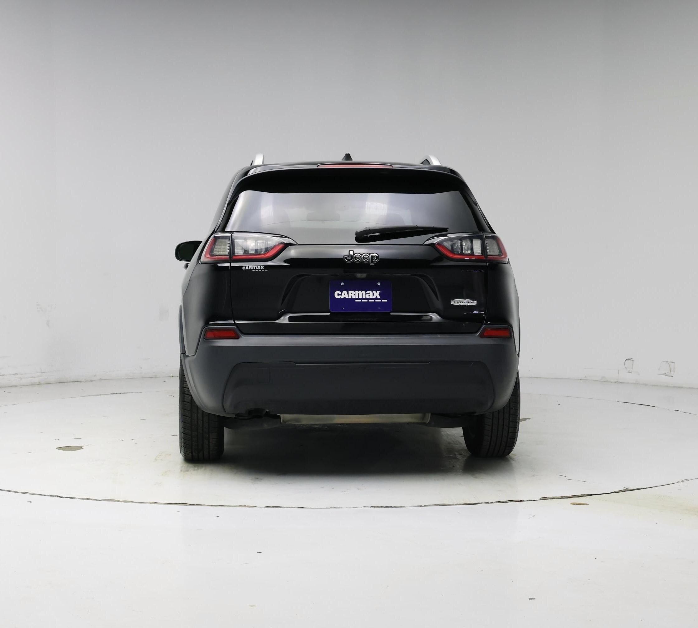 Thumbnail: 2019 Jeep Cherokee - 6