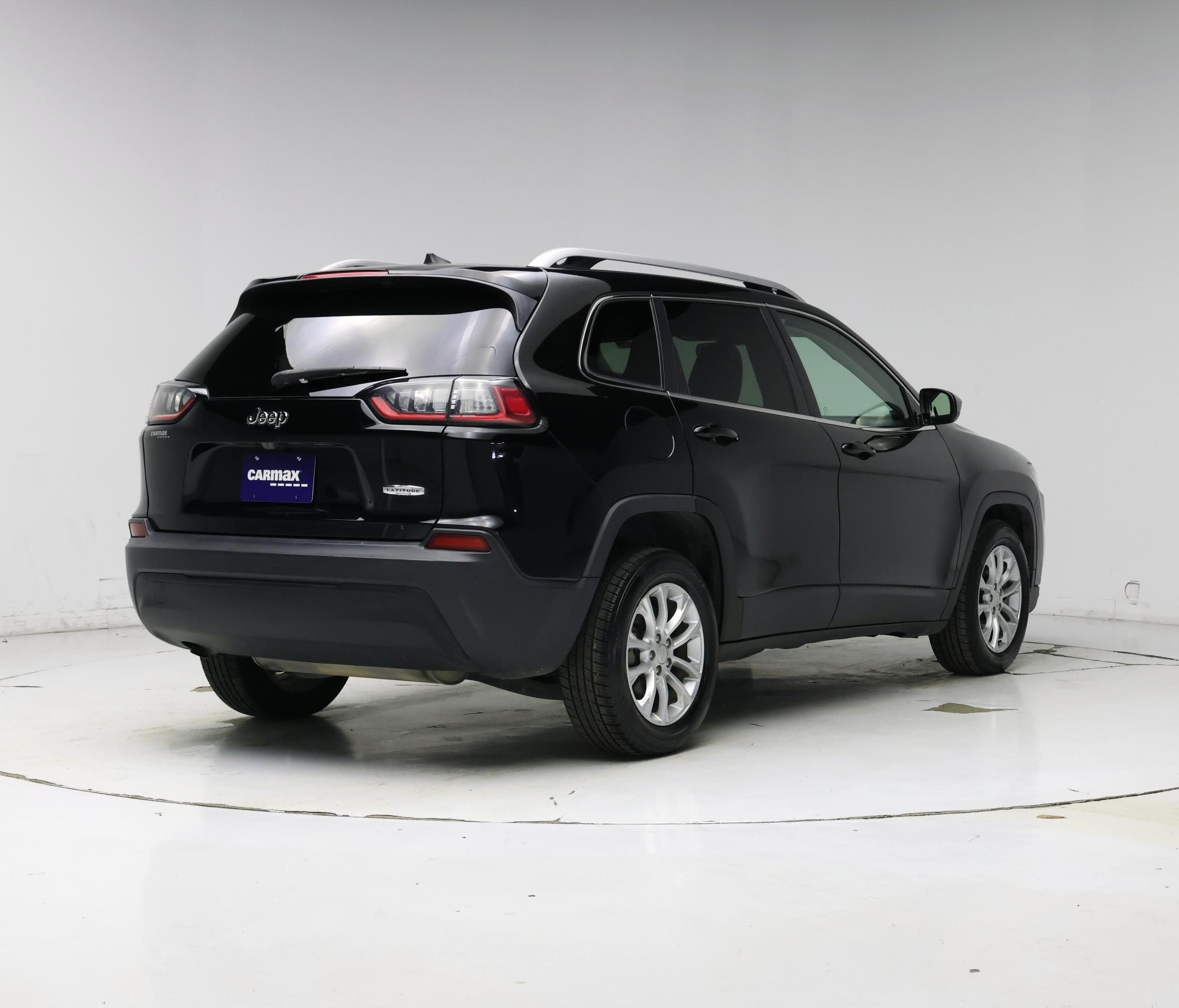 Thumbnail: 2019 Jeep Cherokee - 8