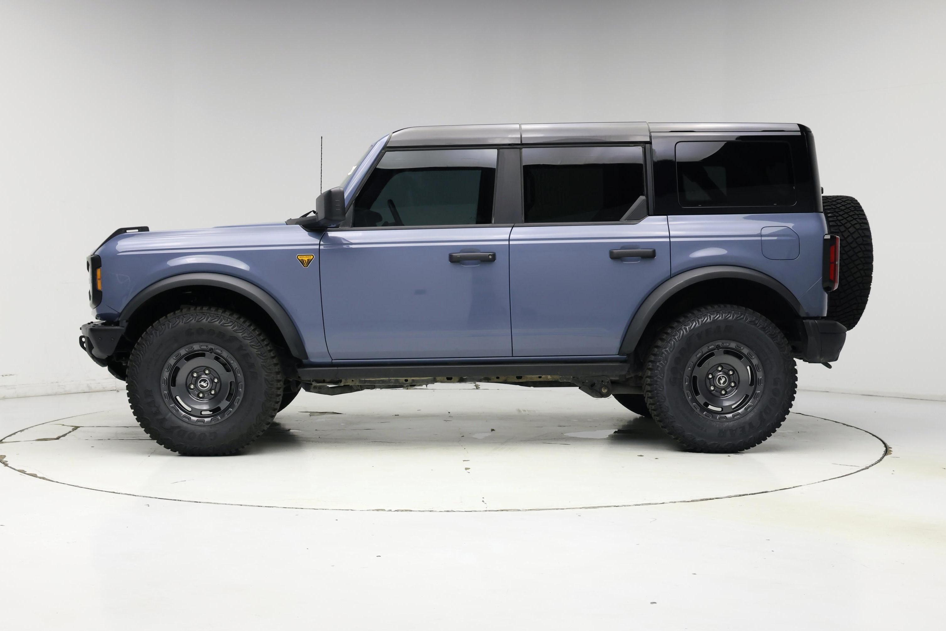 Thumbnail: 2024 Ford Bronco - 3