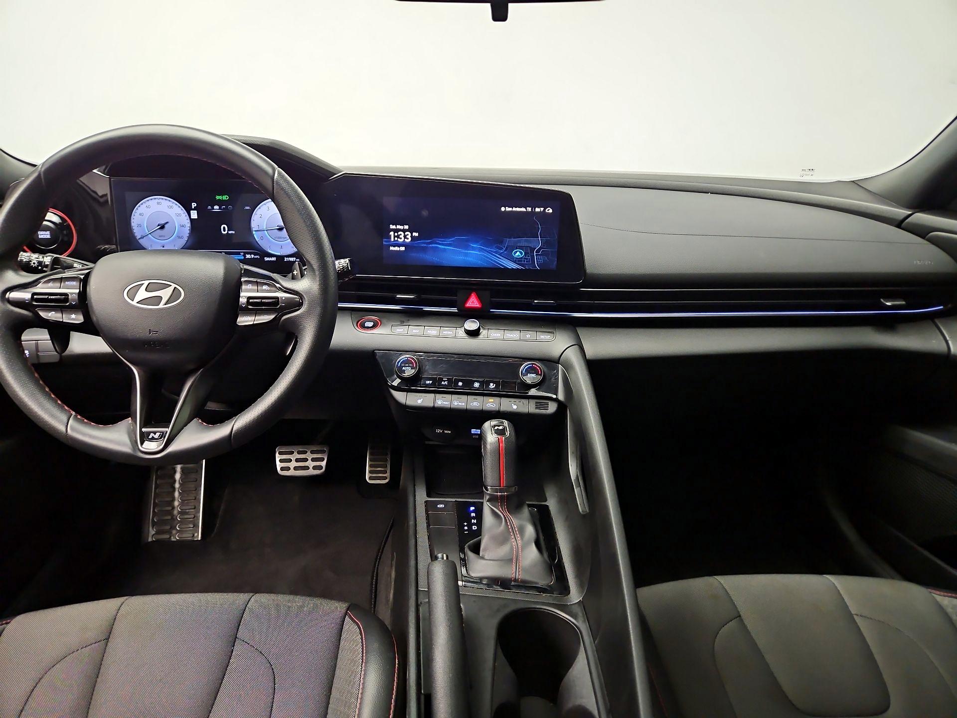 Thumbnail: 2024 Hyundai Elantra - 9