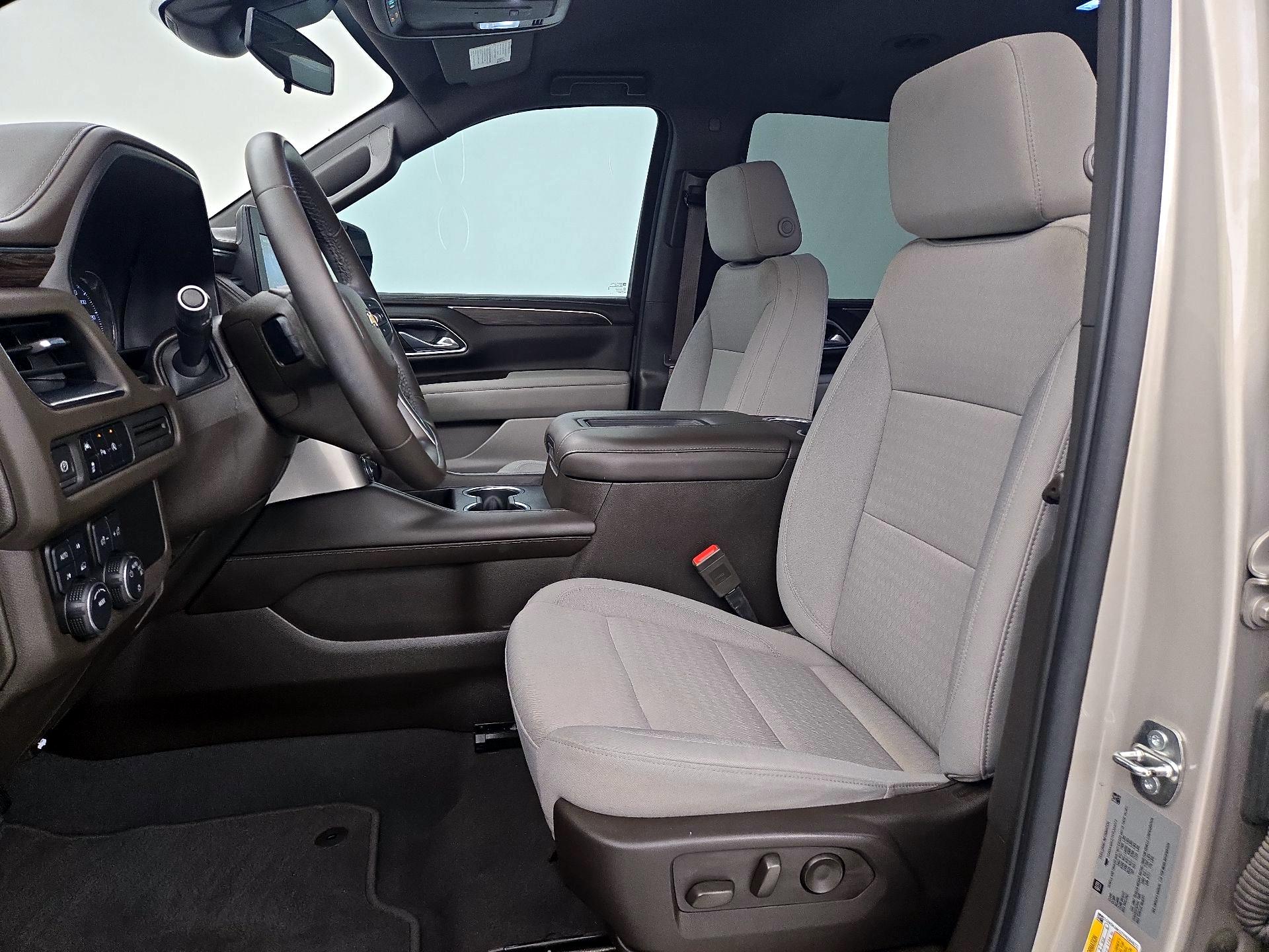 Thumbnail: 2023 Chevrolet Tahoe - 11