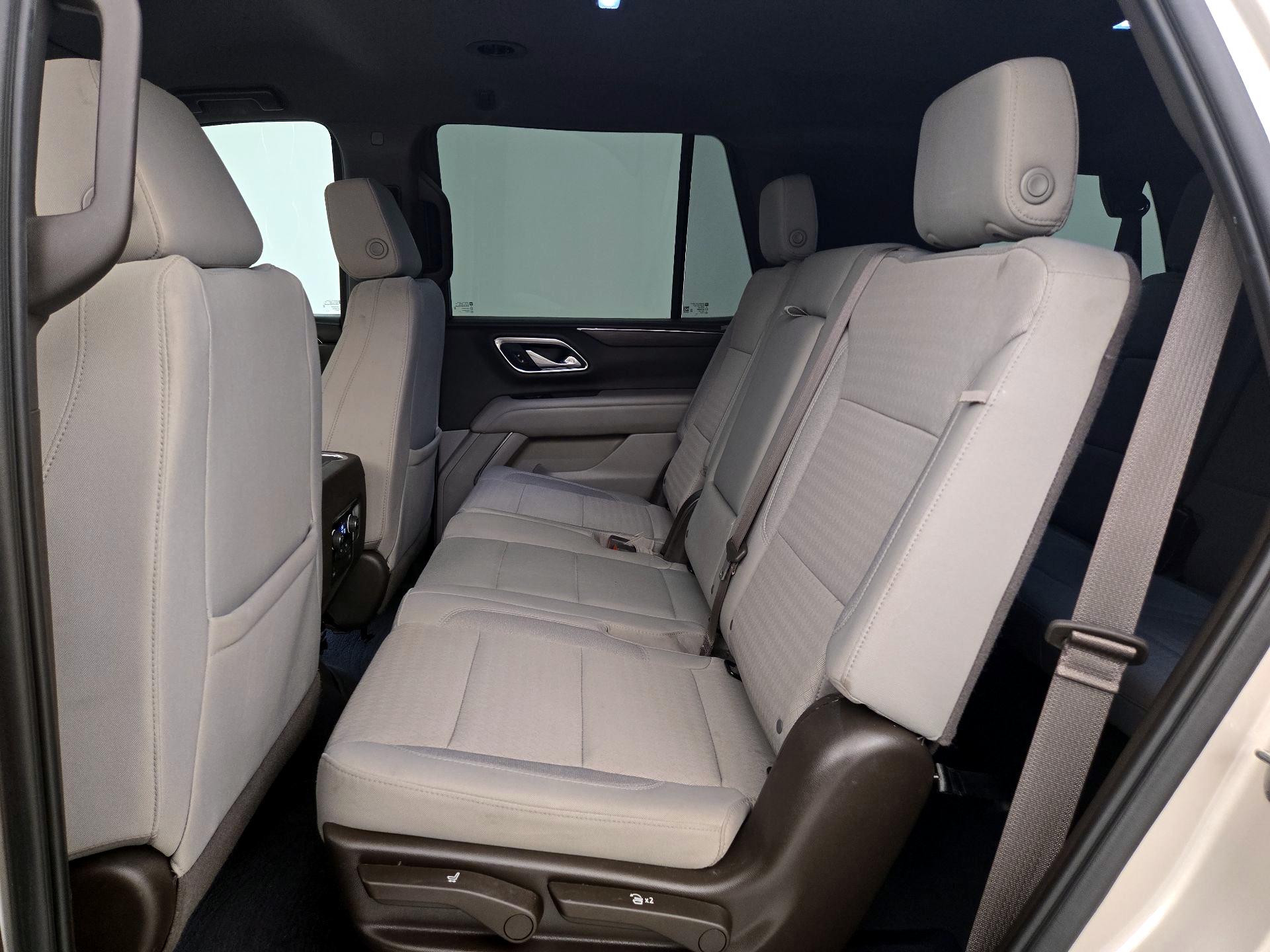 Thumbnail: 2023 Chevrolet Tahoe - 19
