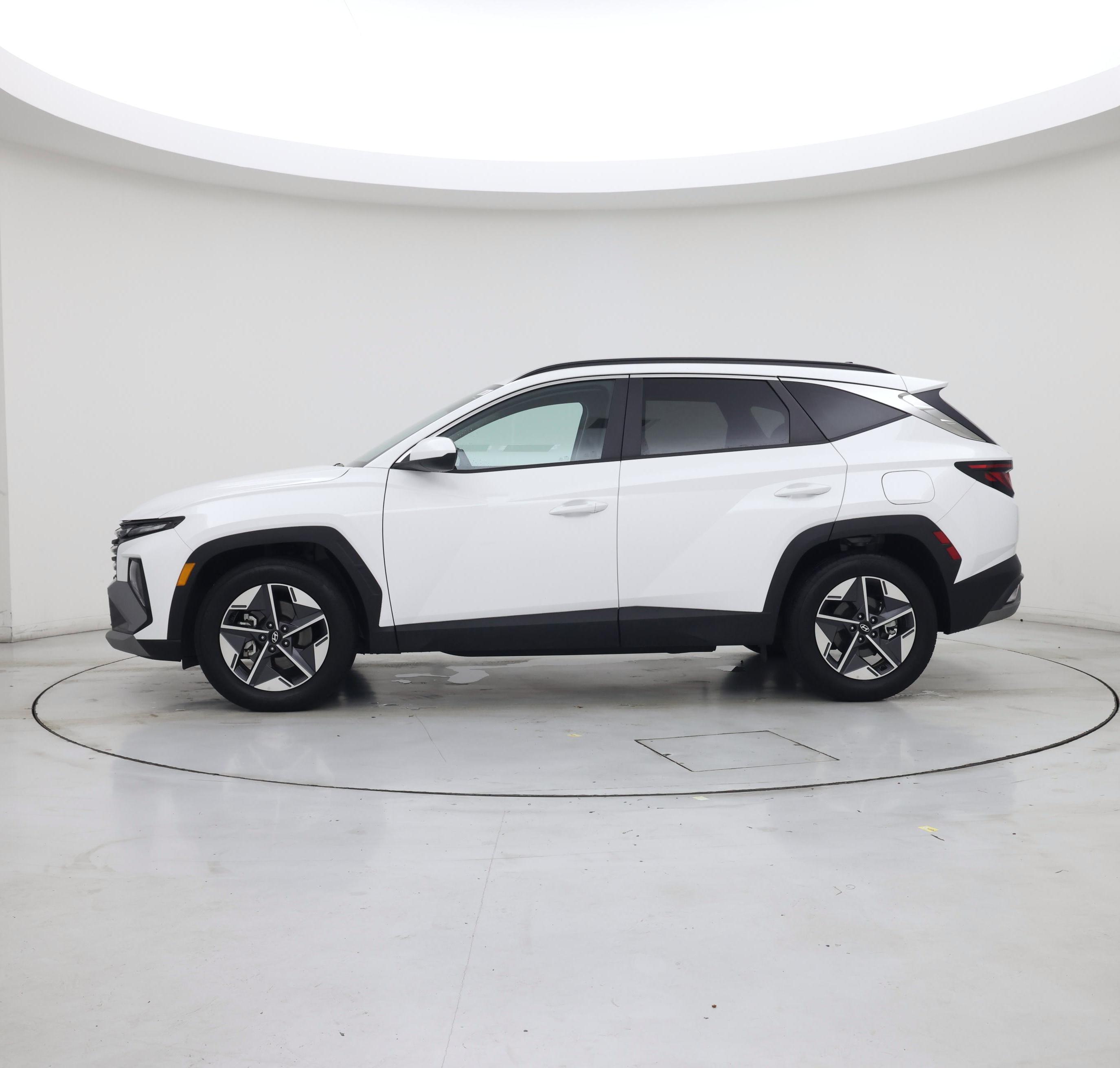 Thumbnail: 2025 Hyundai Tucson - 3