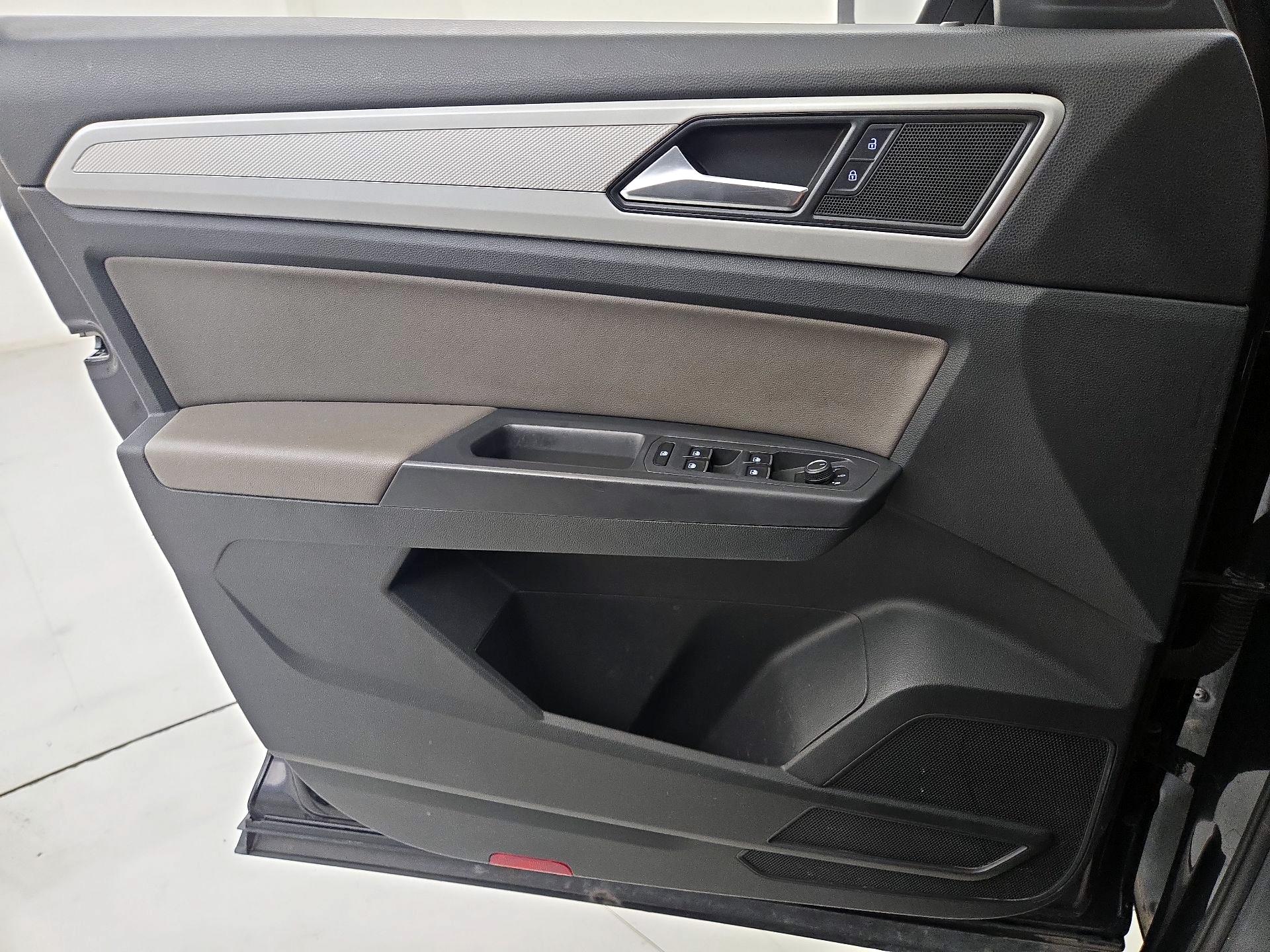 Thumbnail: 2021 Volkswagen Atlas - 12