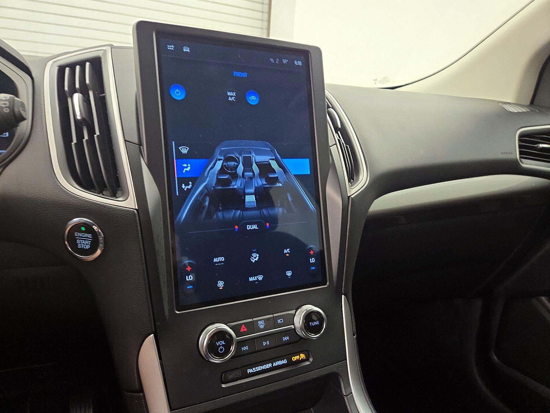 Thumbnail: 2024 Ford Edge - 16