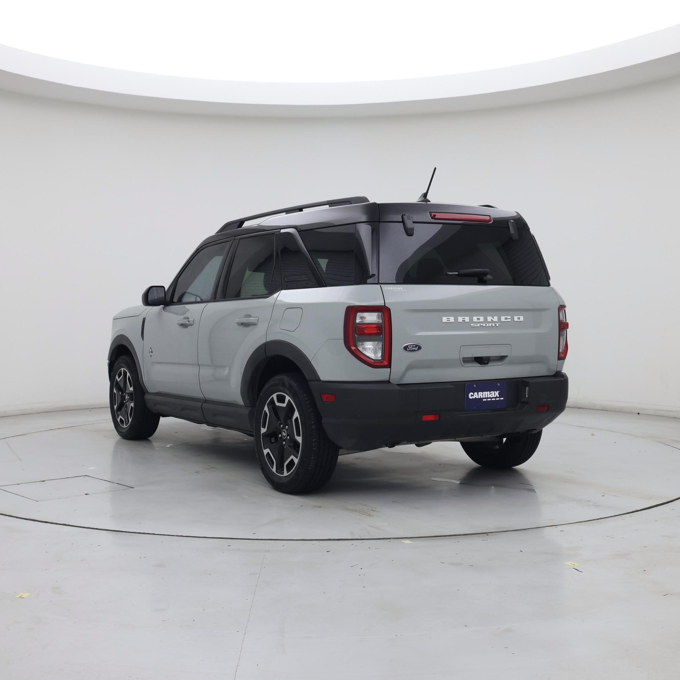 Thumbnail: 2021 Ford Bronco Sport - 2