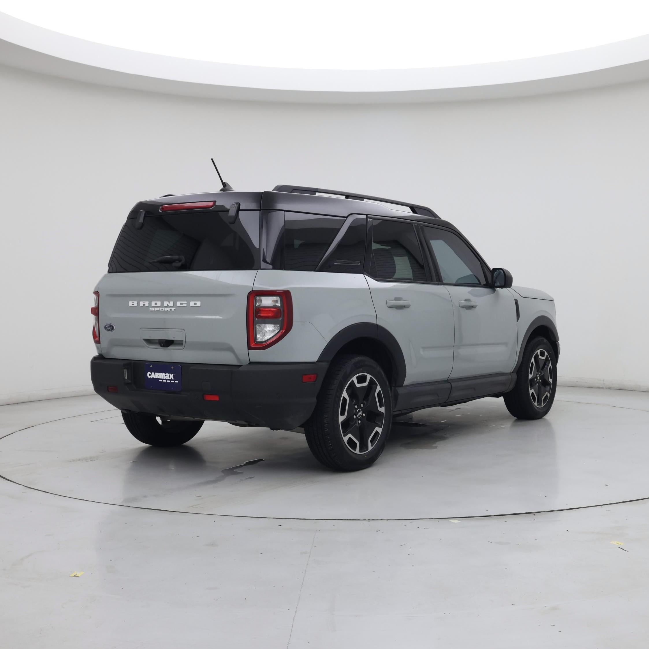 Thumbnail: 2021 Ford Bronco Sport - 8