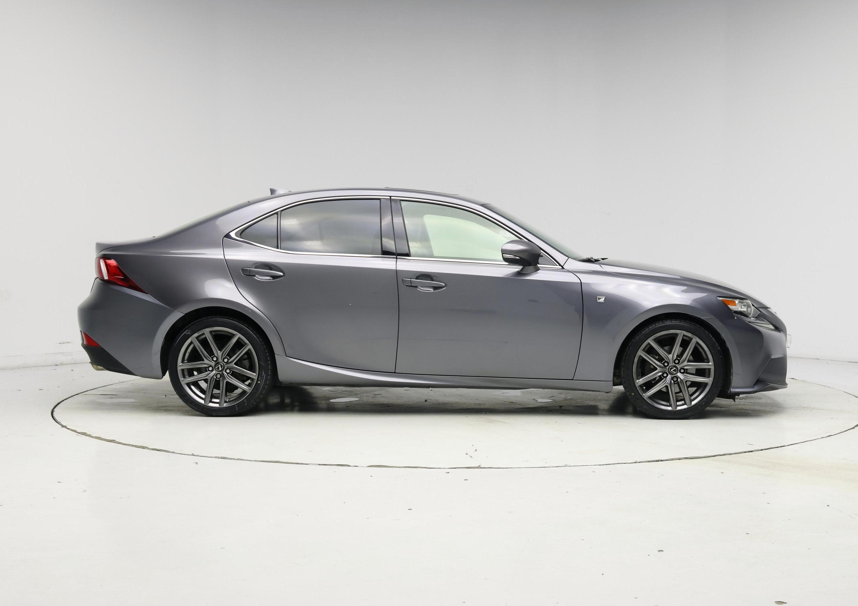 Thumbnail: 2015 Lexus IS - 7