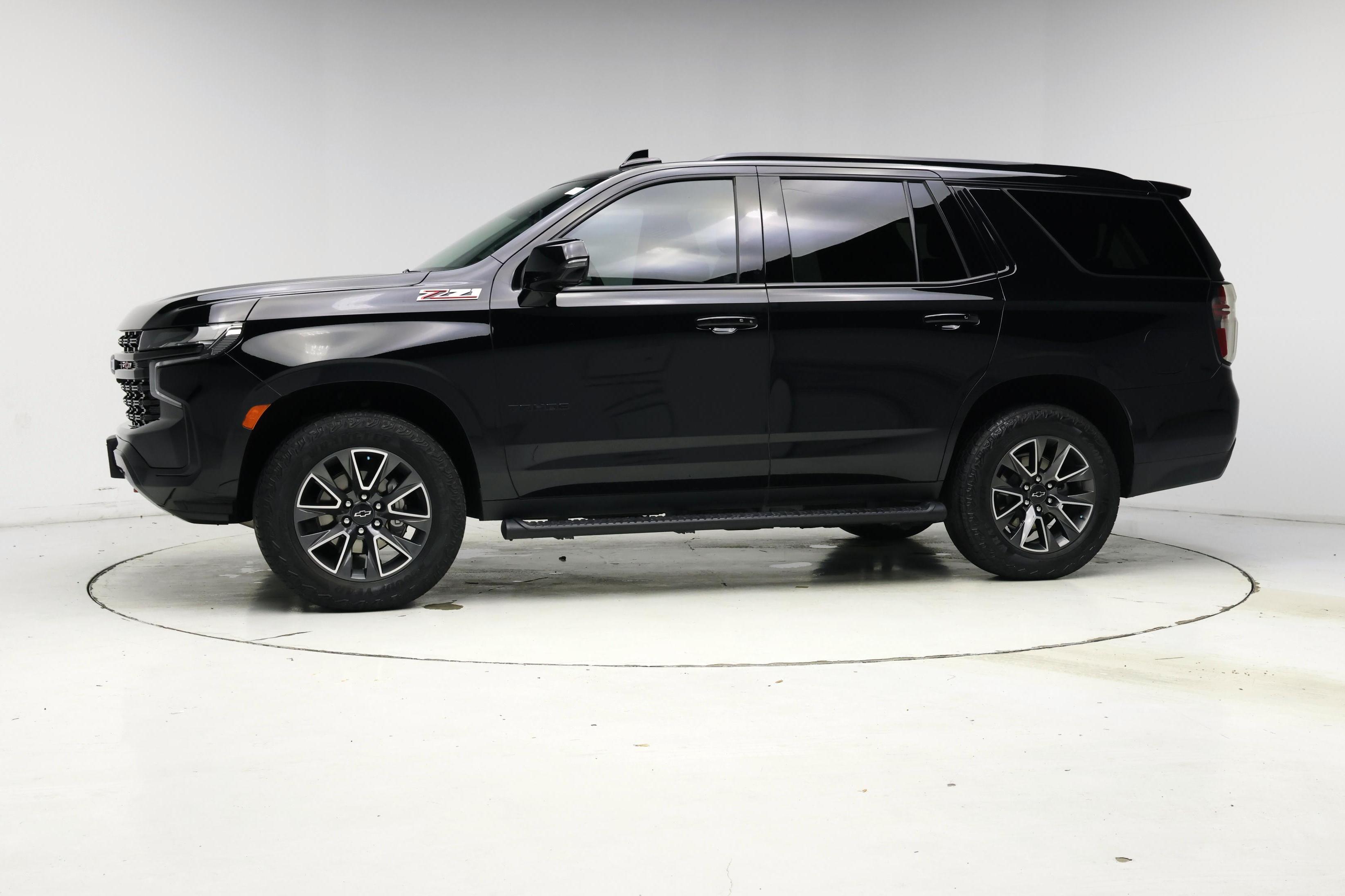 Thumbnail: 2024 Chevrolet Tahoe - 3