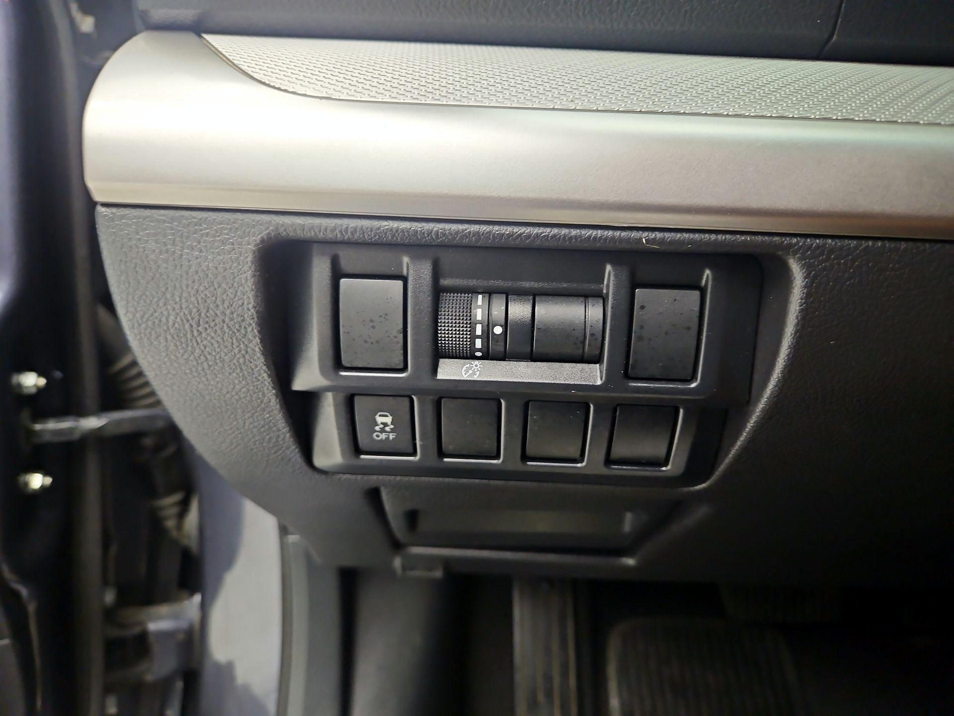 Thumbnail: 2015 Subaru Outback - 13