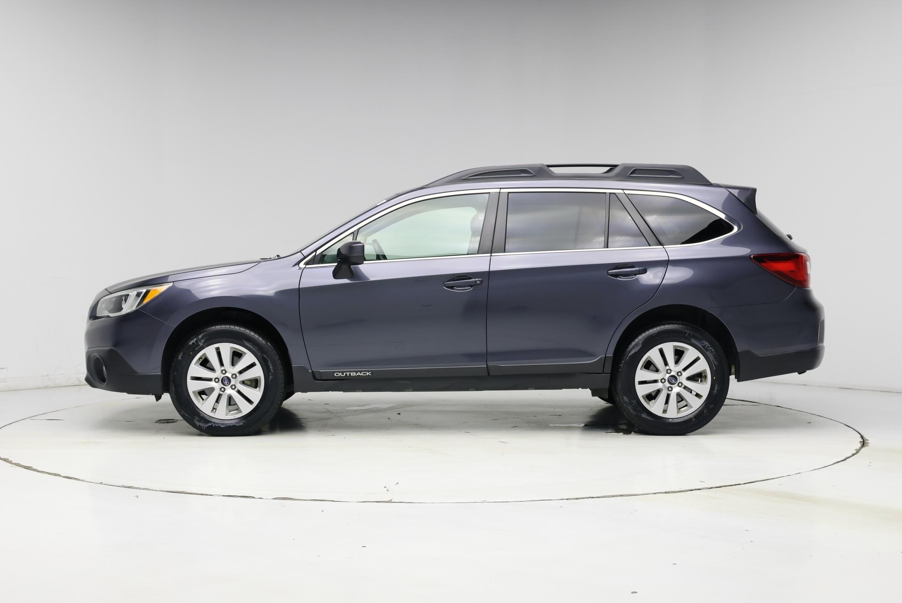 Thumbnail: 2015 Subaru Outback - 3