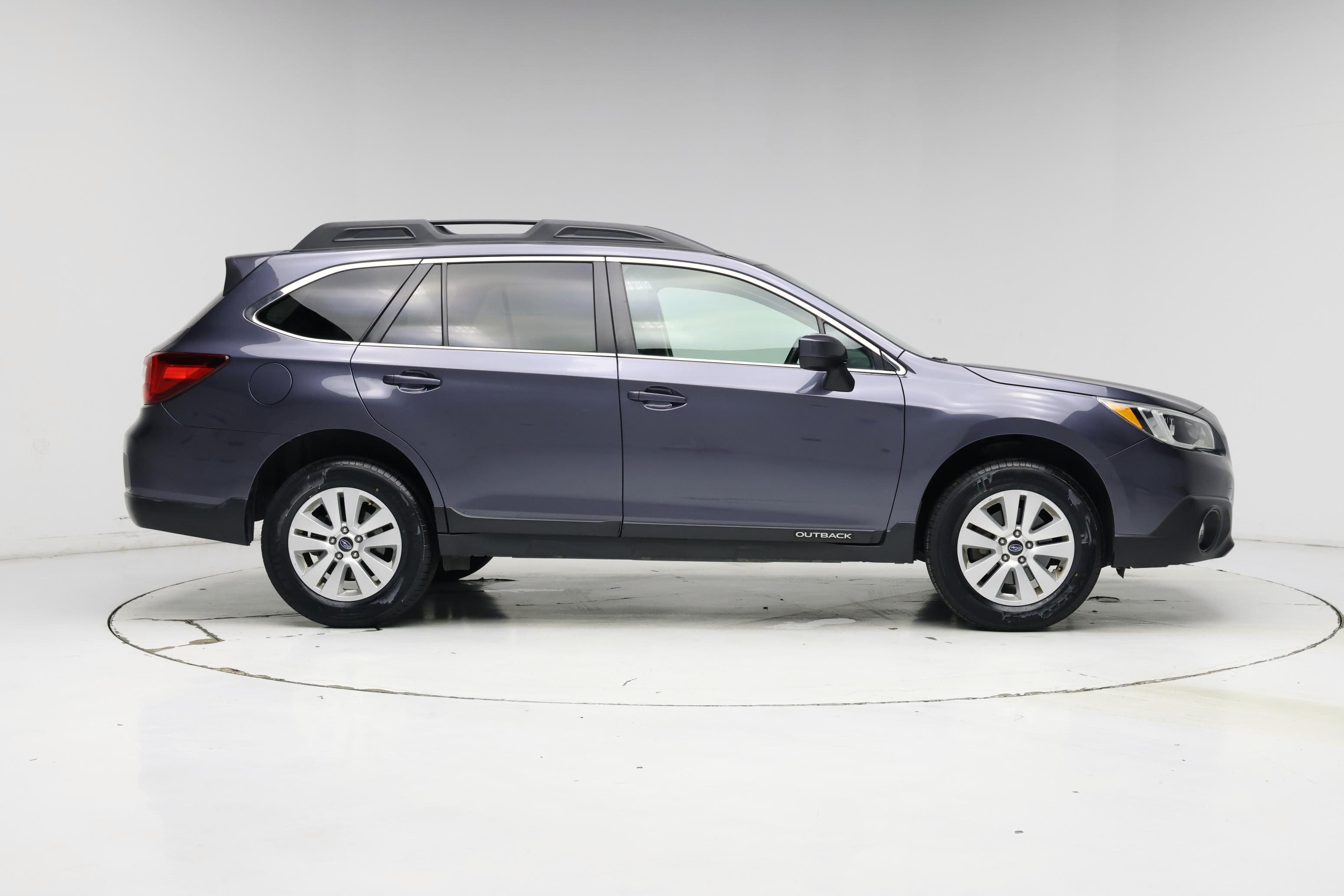 Thumbnail: 2015 Subaru Outback - 7