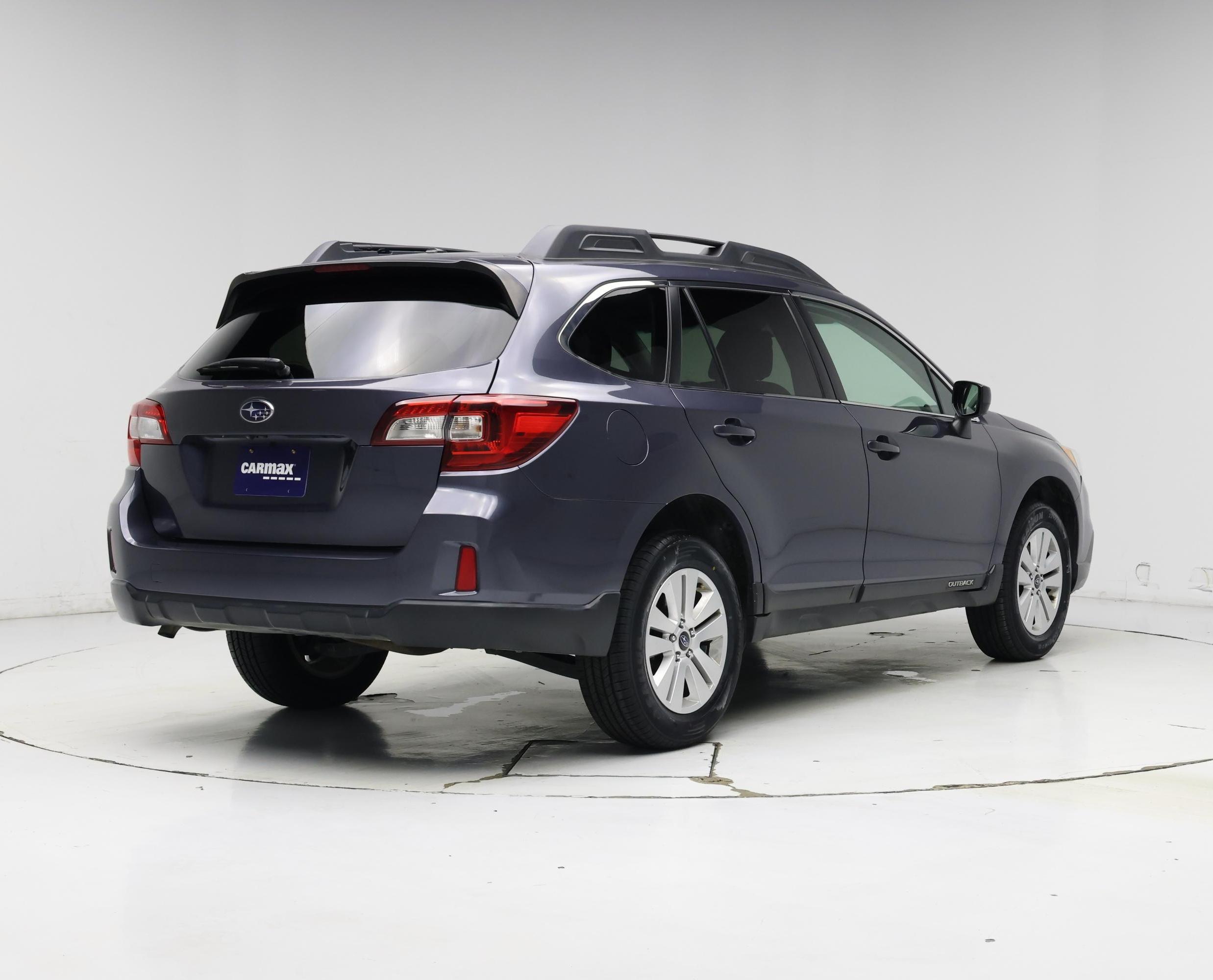Thumbnail: 2015 Subaru Outback - 8