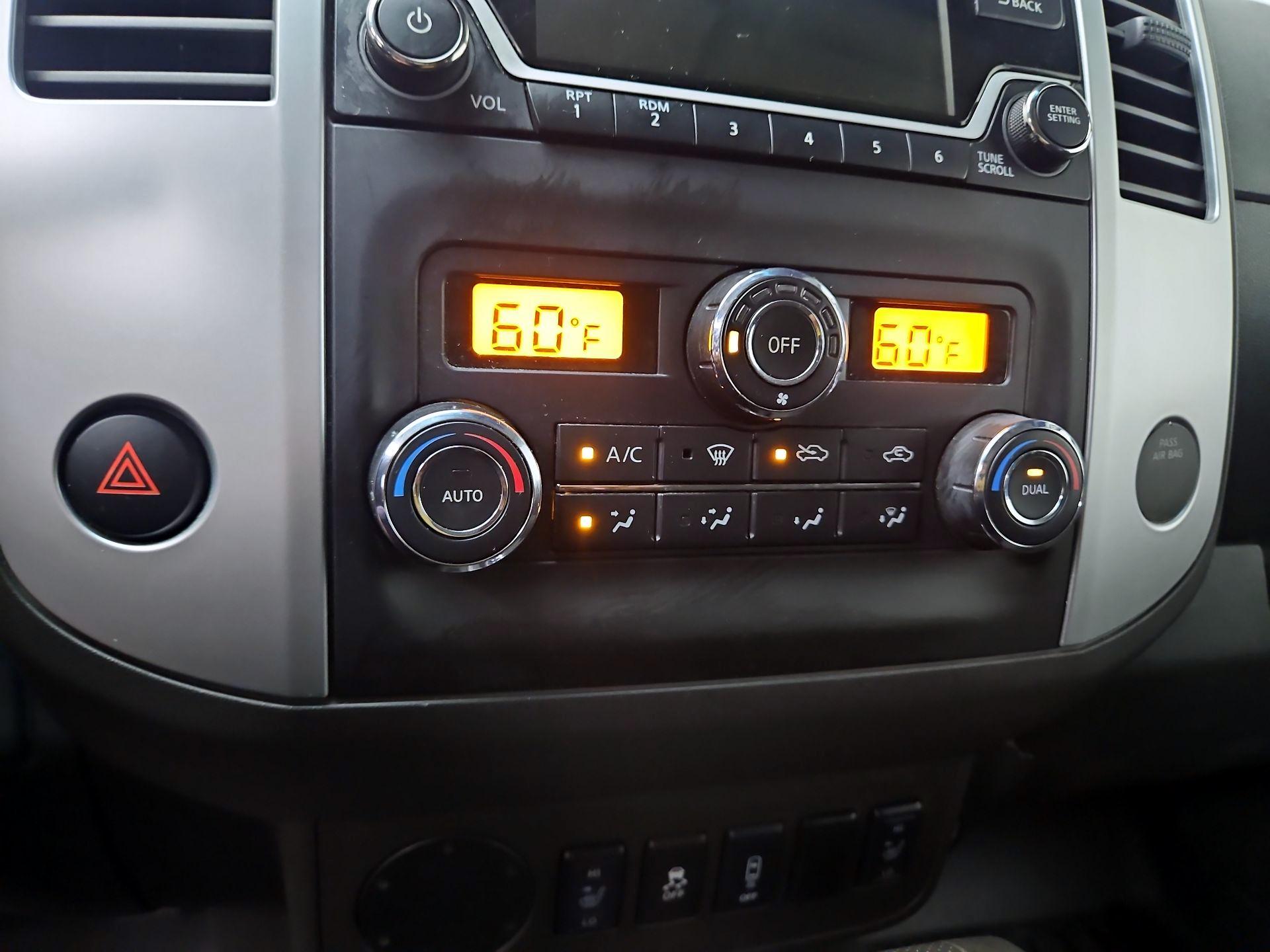 Thumbnail: 2015 Nissan Frontier - 16