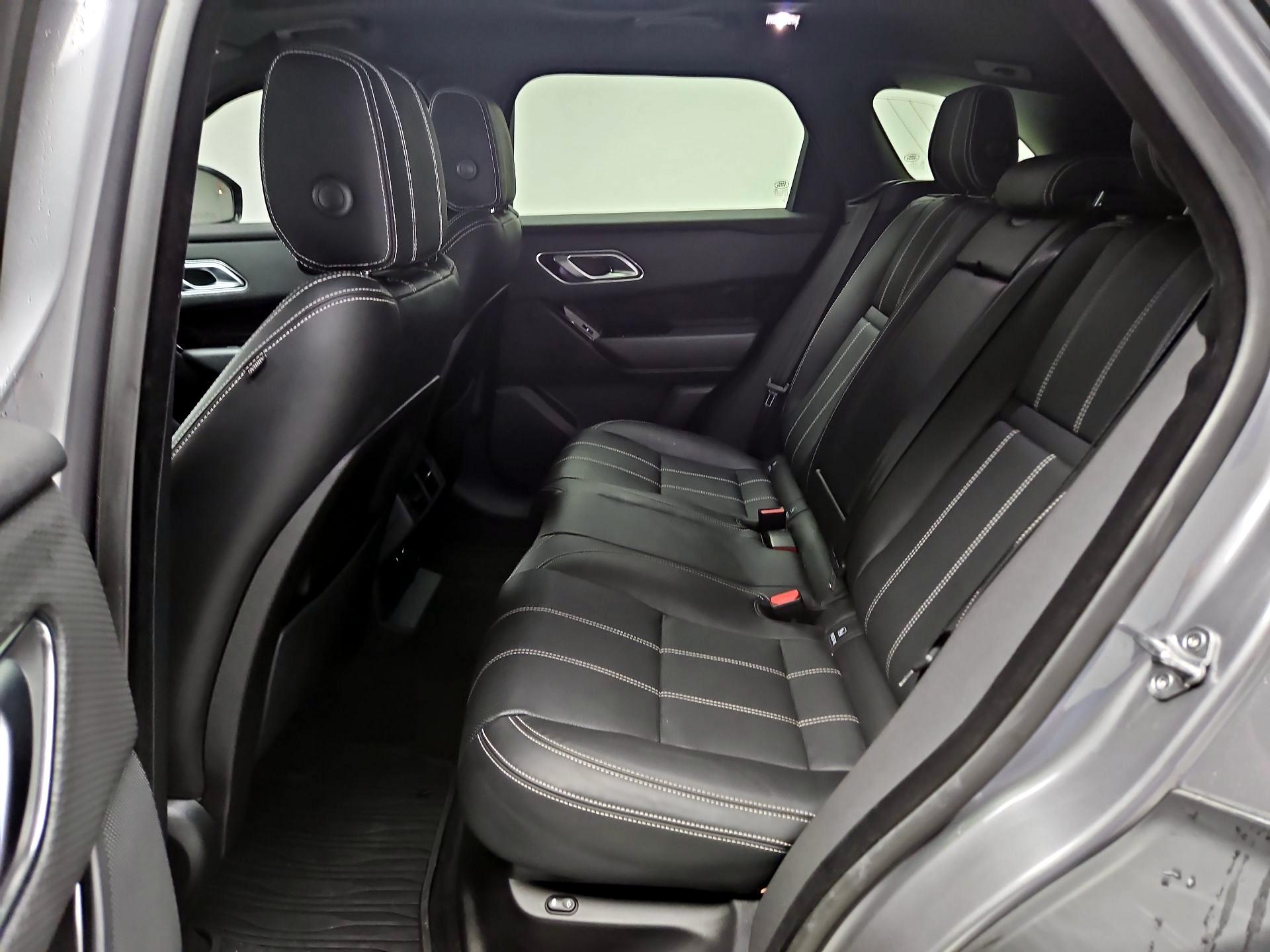 Thumbnail: 2020 Land Rover Range Rover Velar - 19