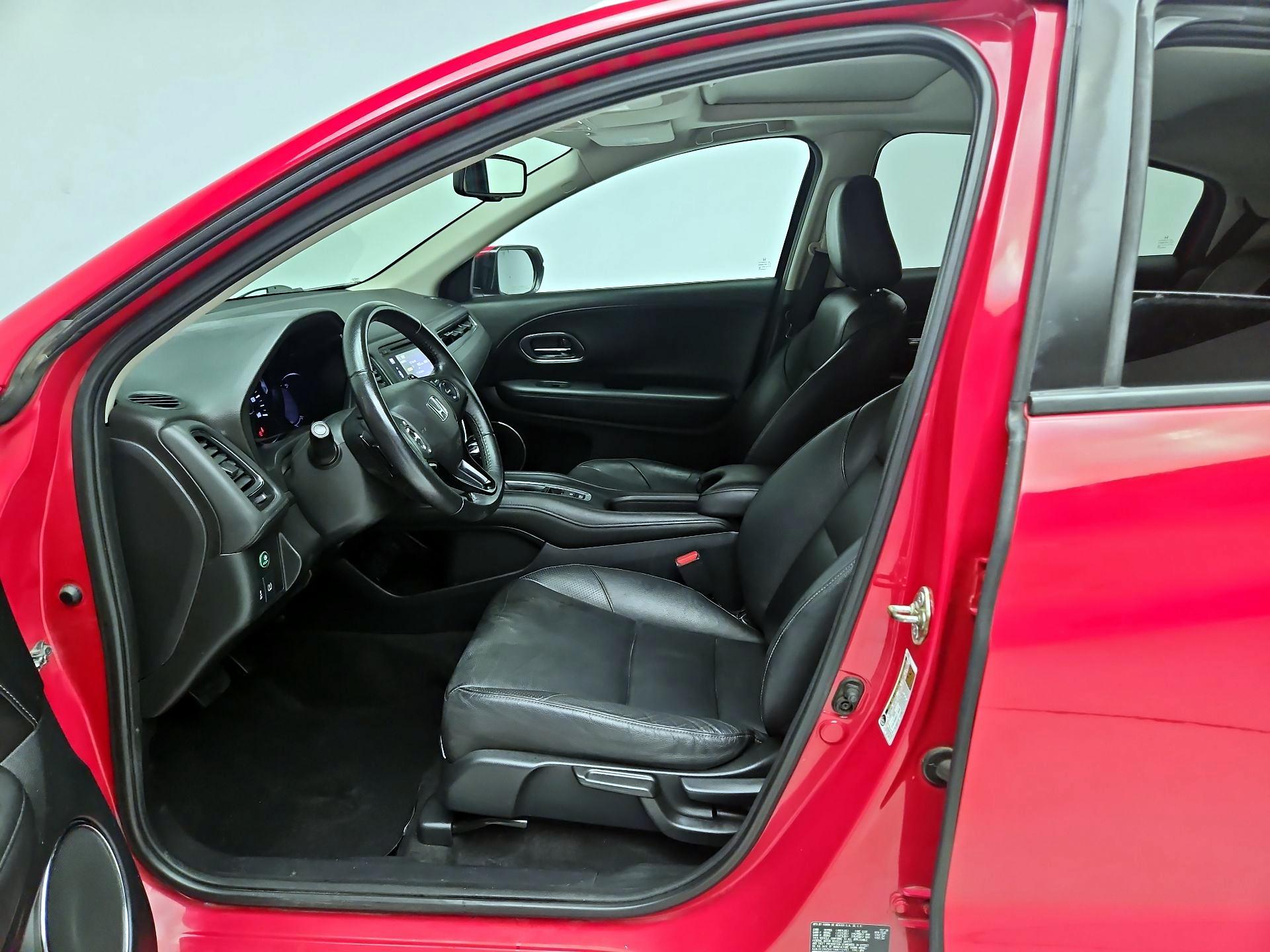 Thumbnail: 2017 Honda HR-V - 11
