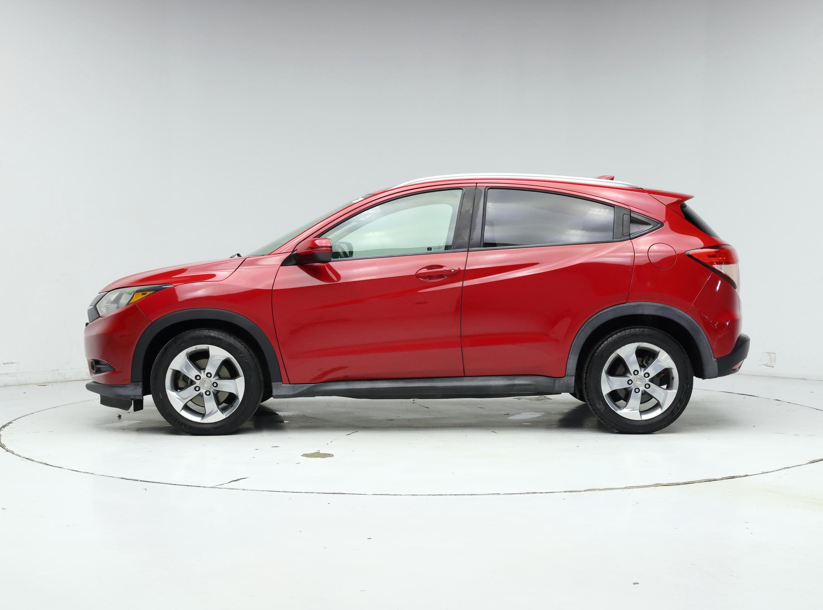 Thumbnail: 2017 Honda HR-V - 3