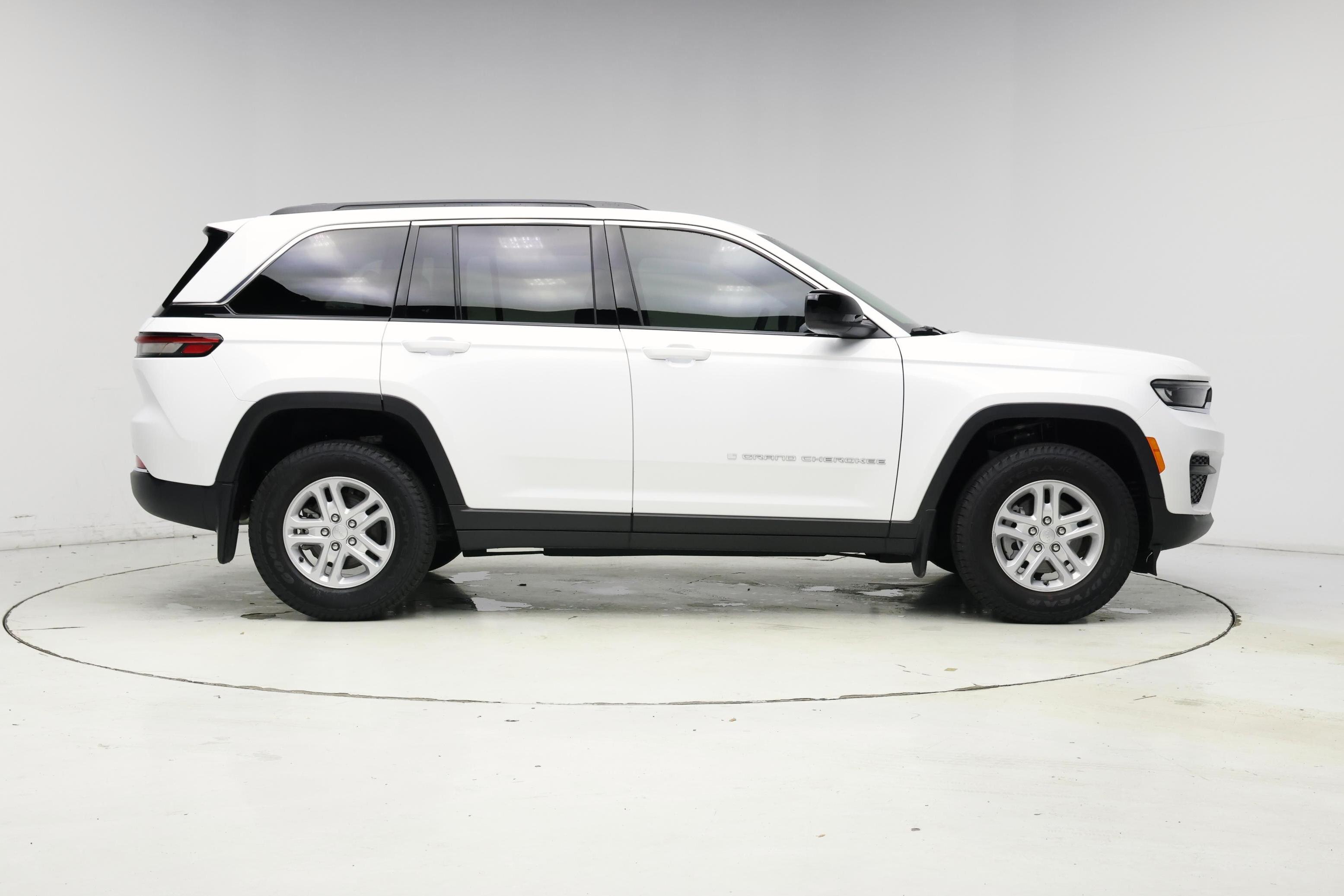 Thumbnail: 2025 Jeep Grand Cherokee - 7