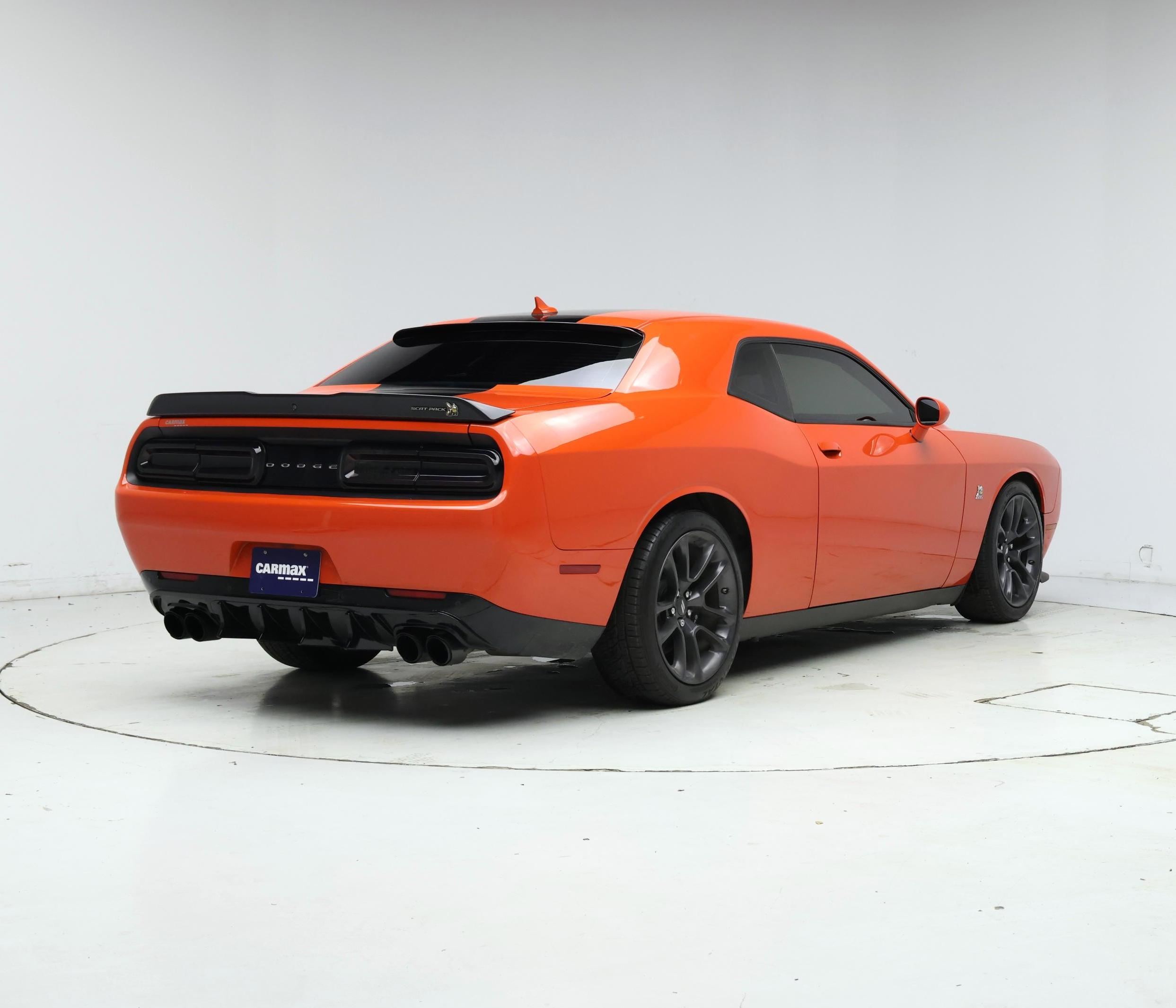 Thumbnail: 2020 Dodge Challenger - 8