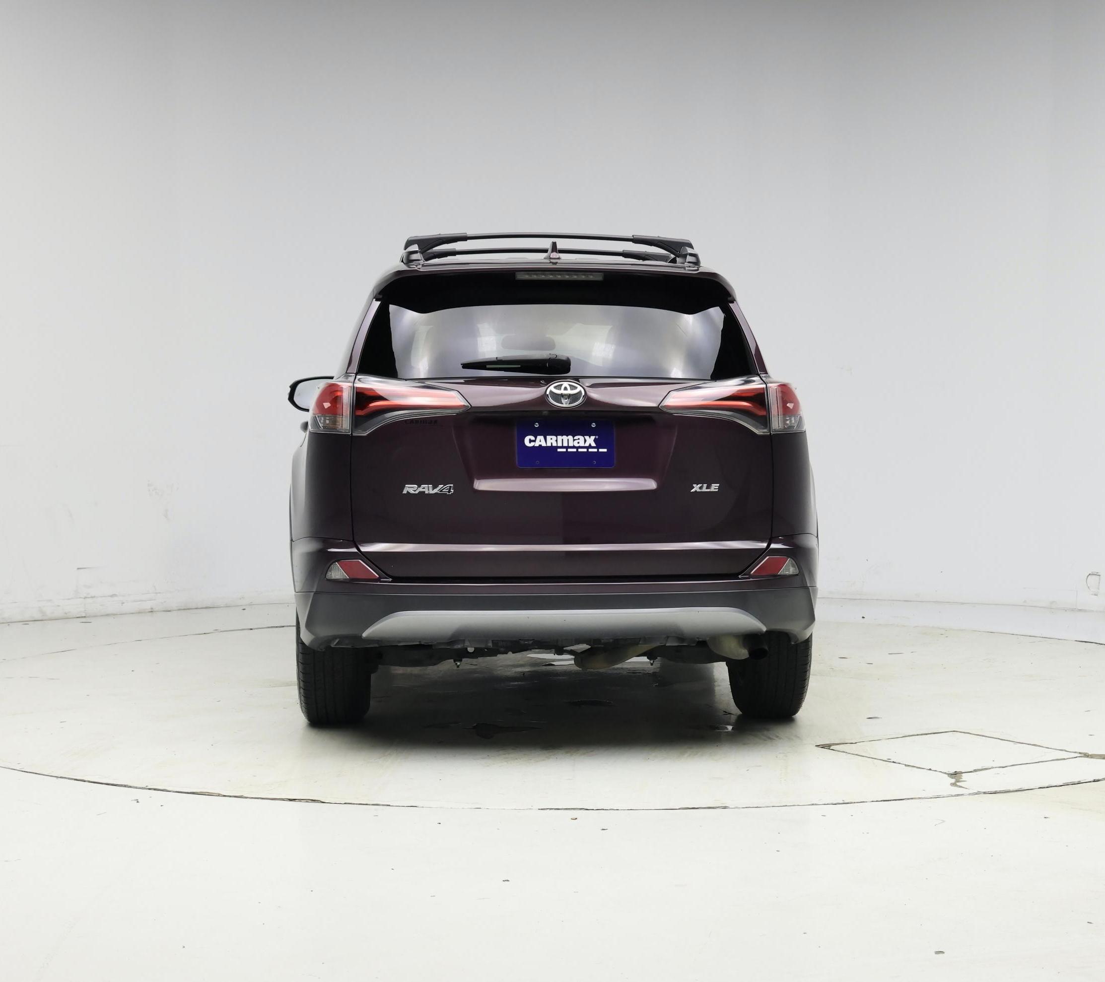 Thumbnail: 2018 Toyota RAV4 - 6