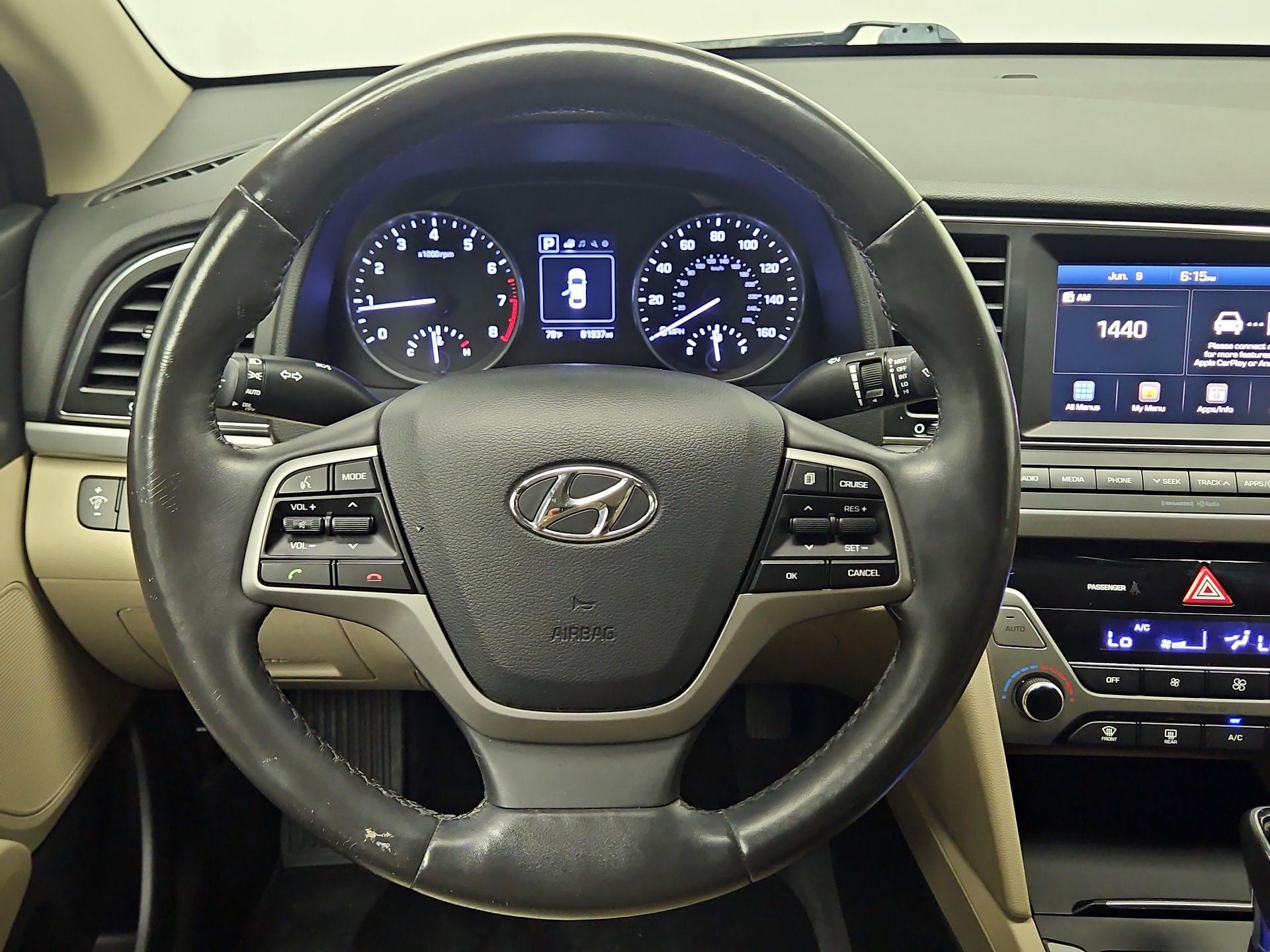 Thumbnail: 2017 Hyundai Elantra - 10