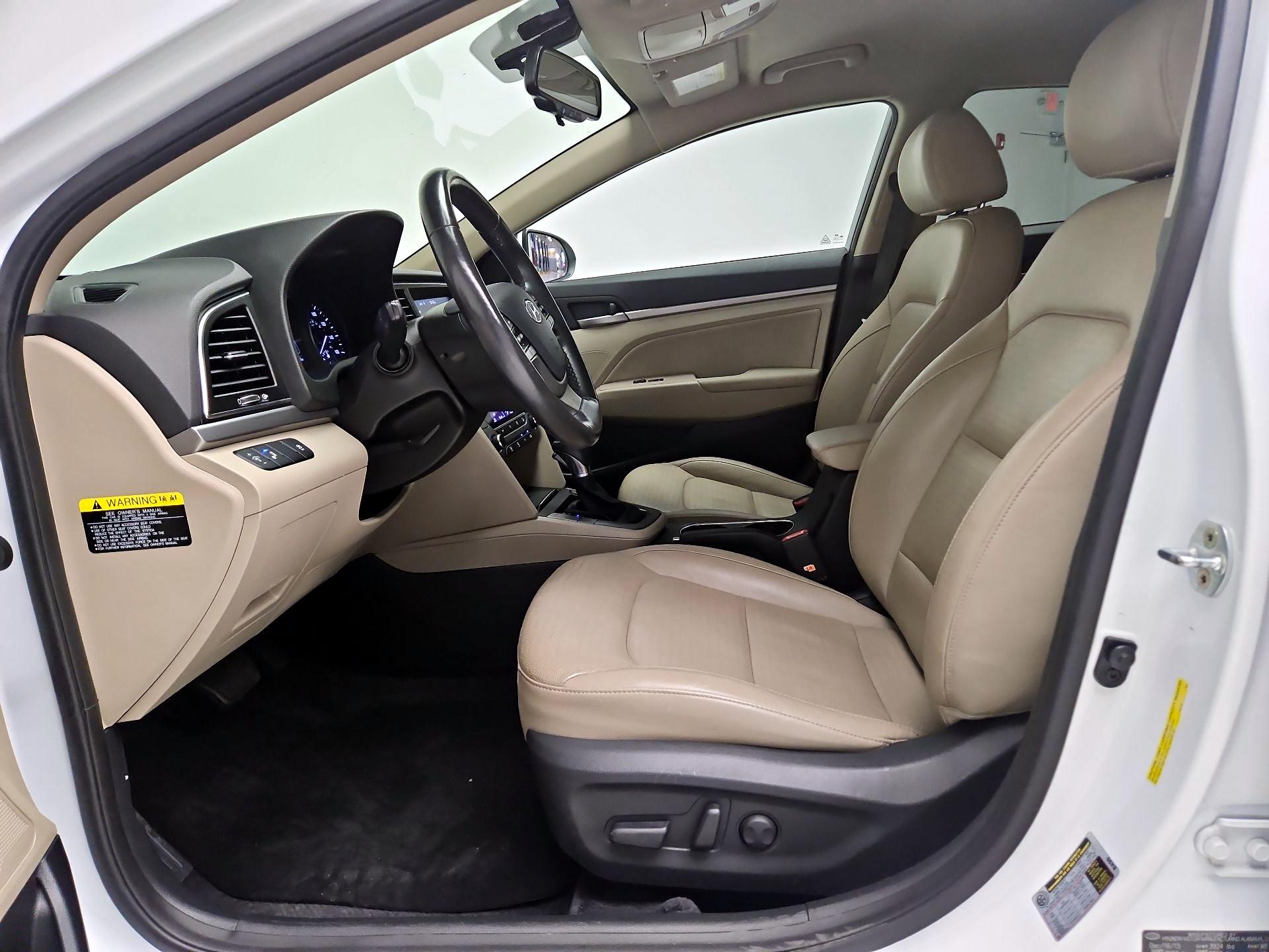 Thumbnail: 2017 Hyundai Elantra - 11