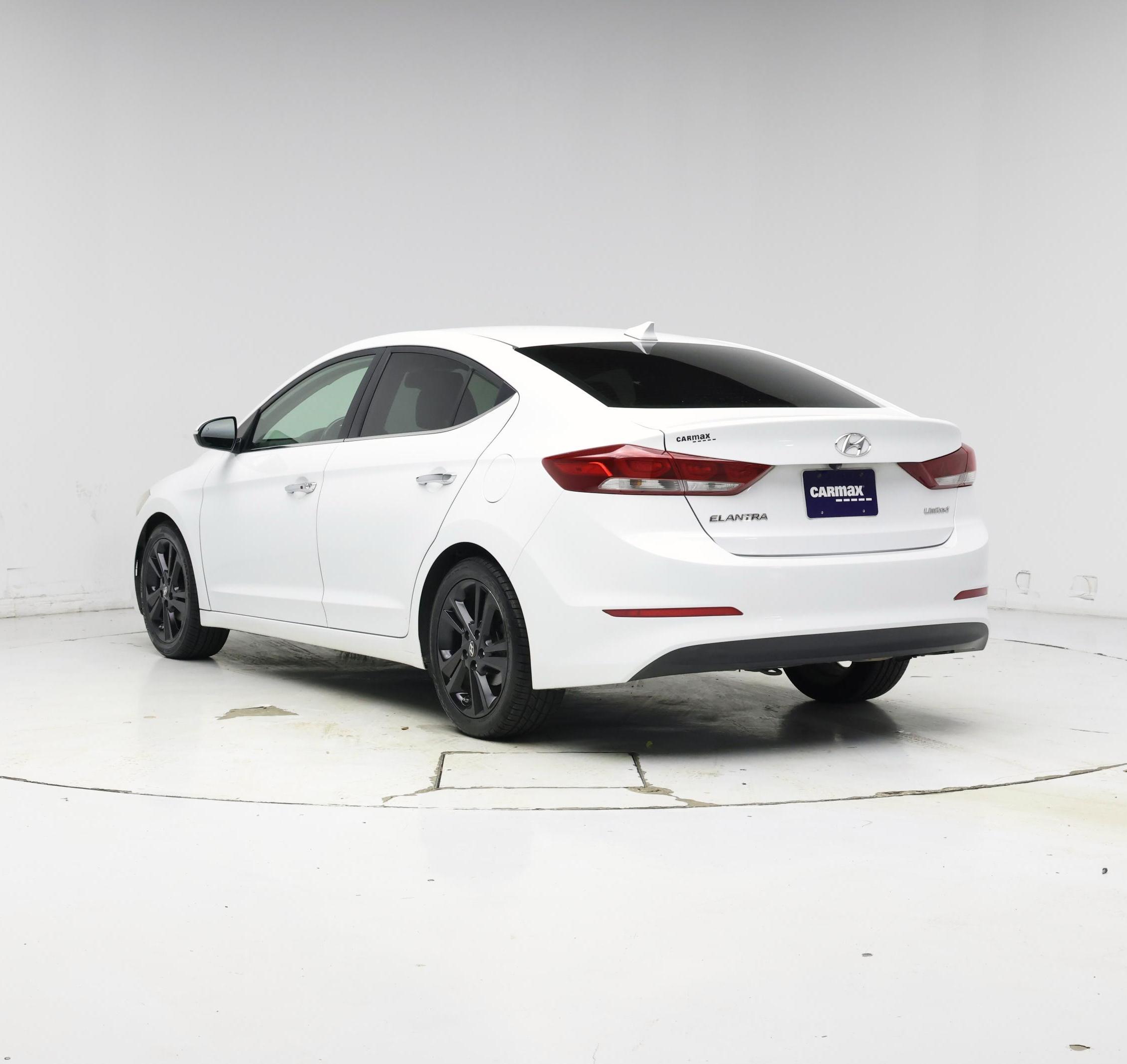 Thumbnail: 2017 Hyundai Elantra - 2