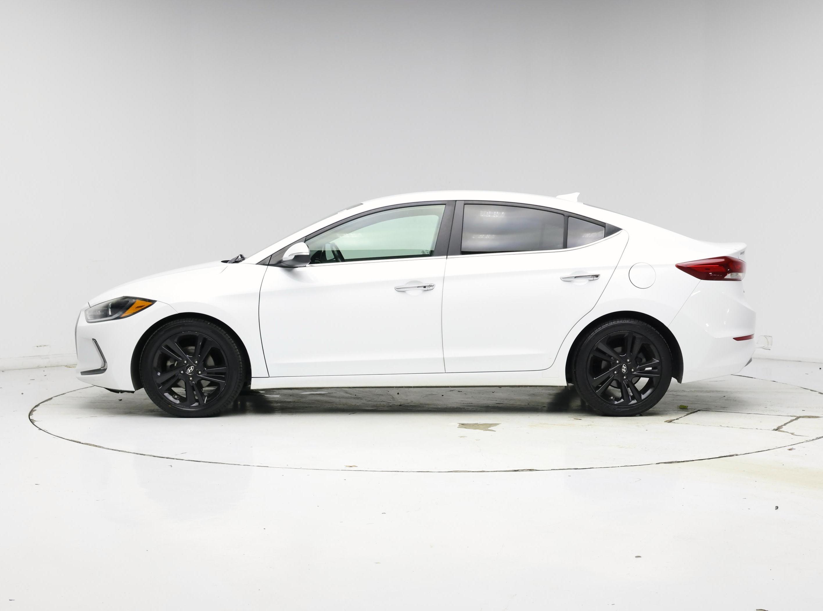 Thumbnail: 2017 Hyundai Elantra - 3
