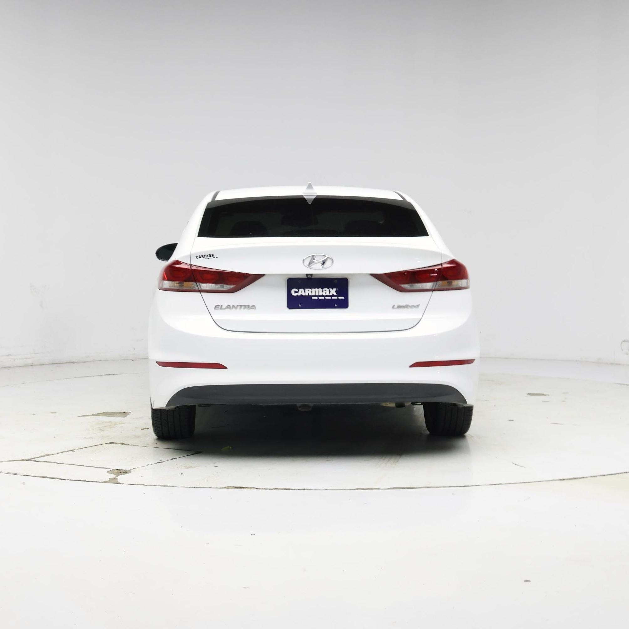 Thumbnail: 2017 Hyundai Elantra - 6