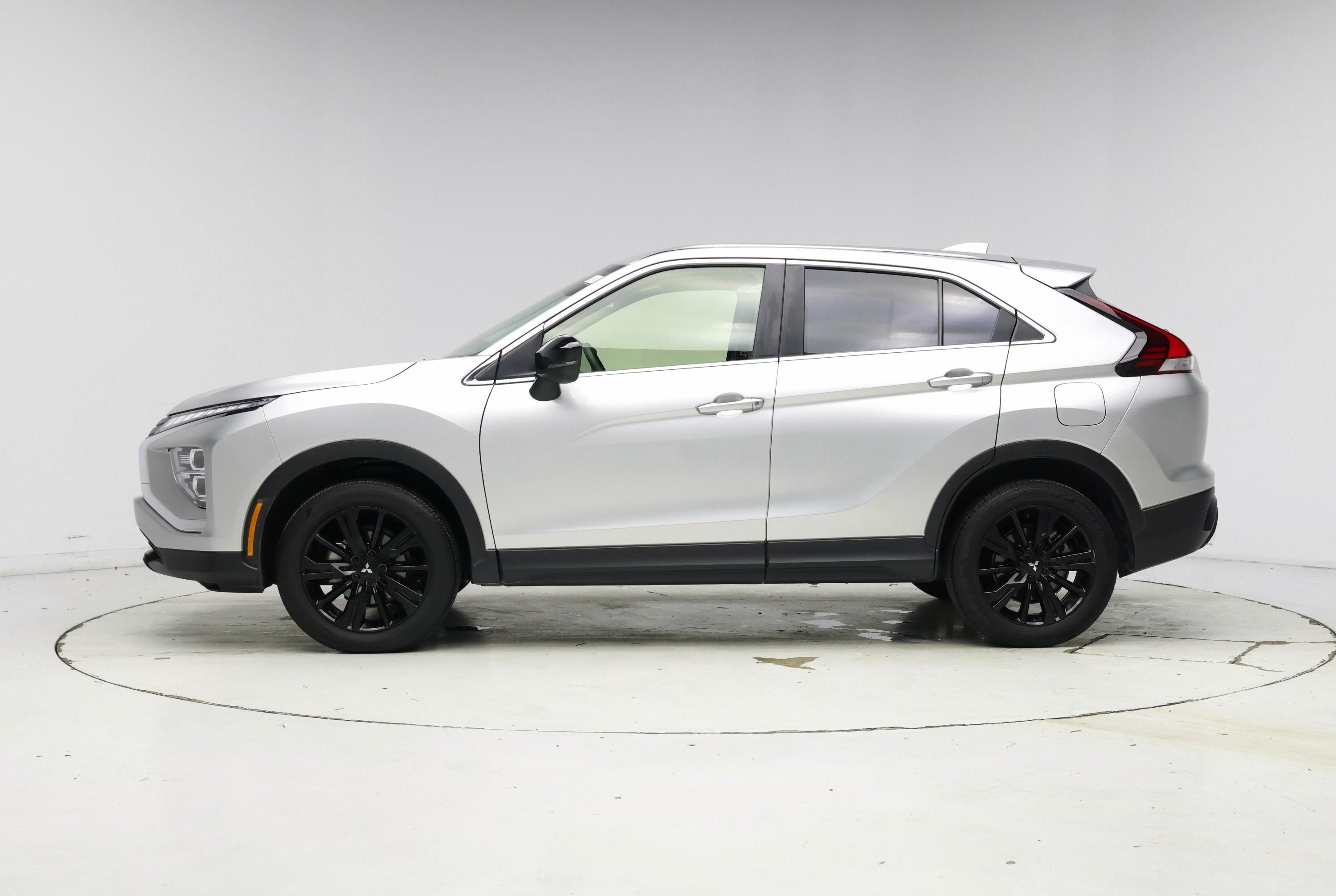 Thumbnail: 2023 Mitsubishi Eclipse Cross - 3