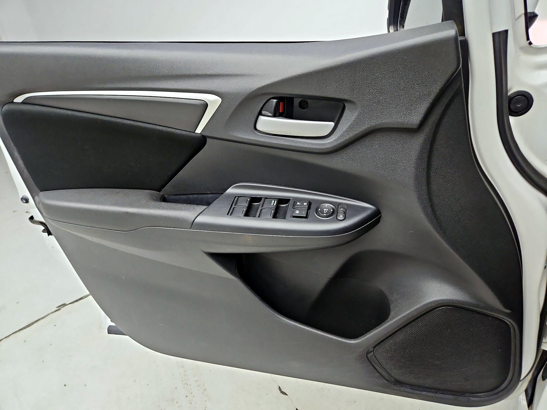 Thumbnail: 2020 Honda Fit - 12