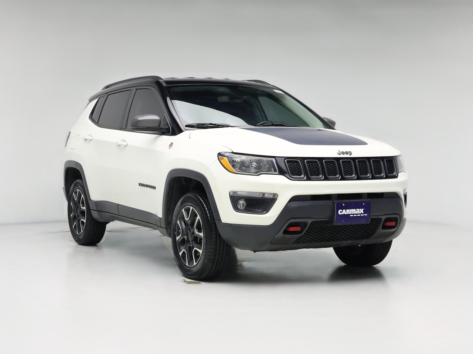 Smart Key & Four Wheel Drive