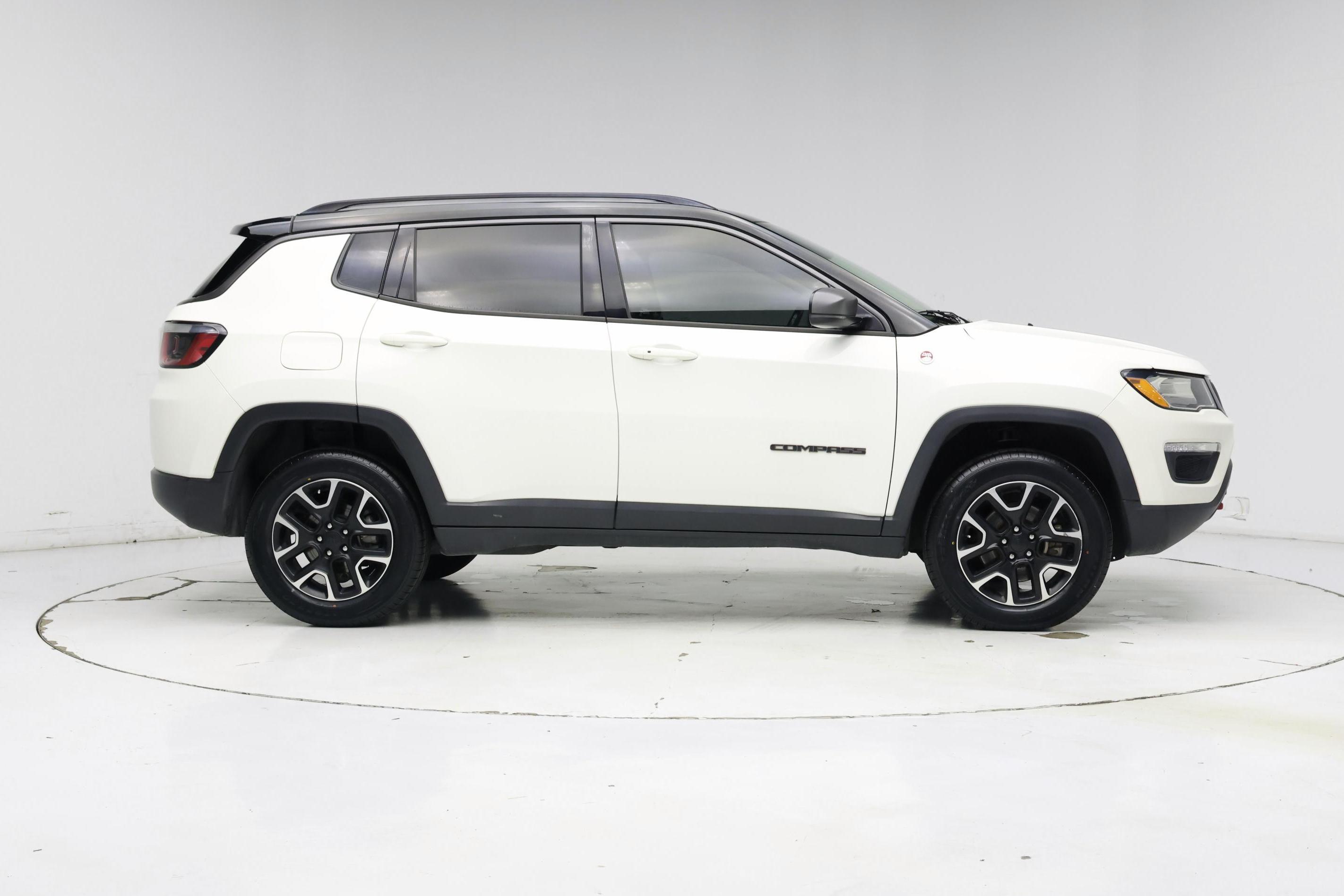 Thumbnail: 2020 Jeep Compass - 7
