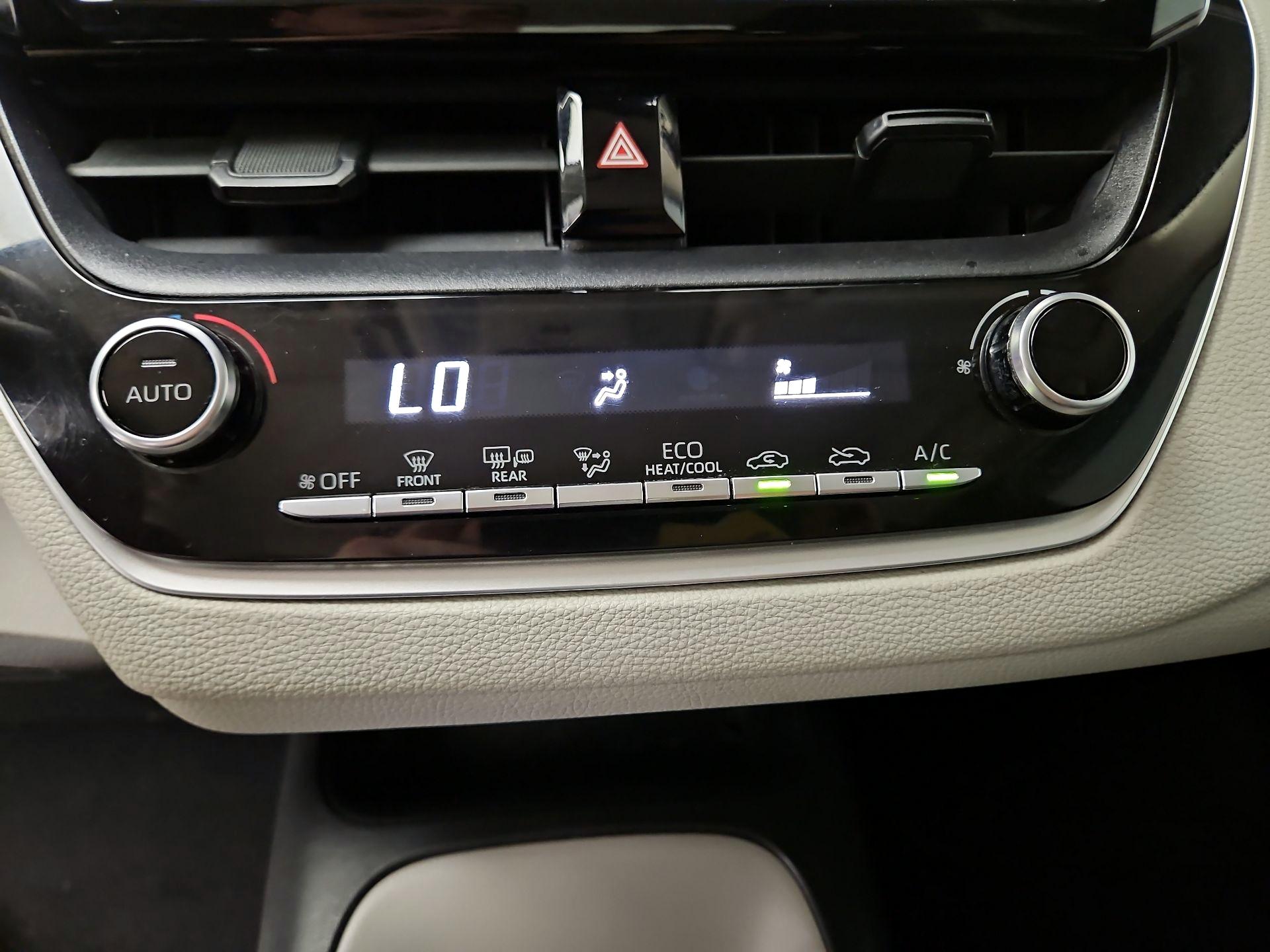 Thumbnail: 2020 Toyota Corolla - 16