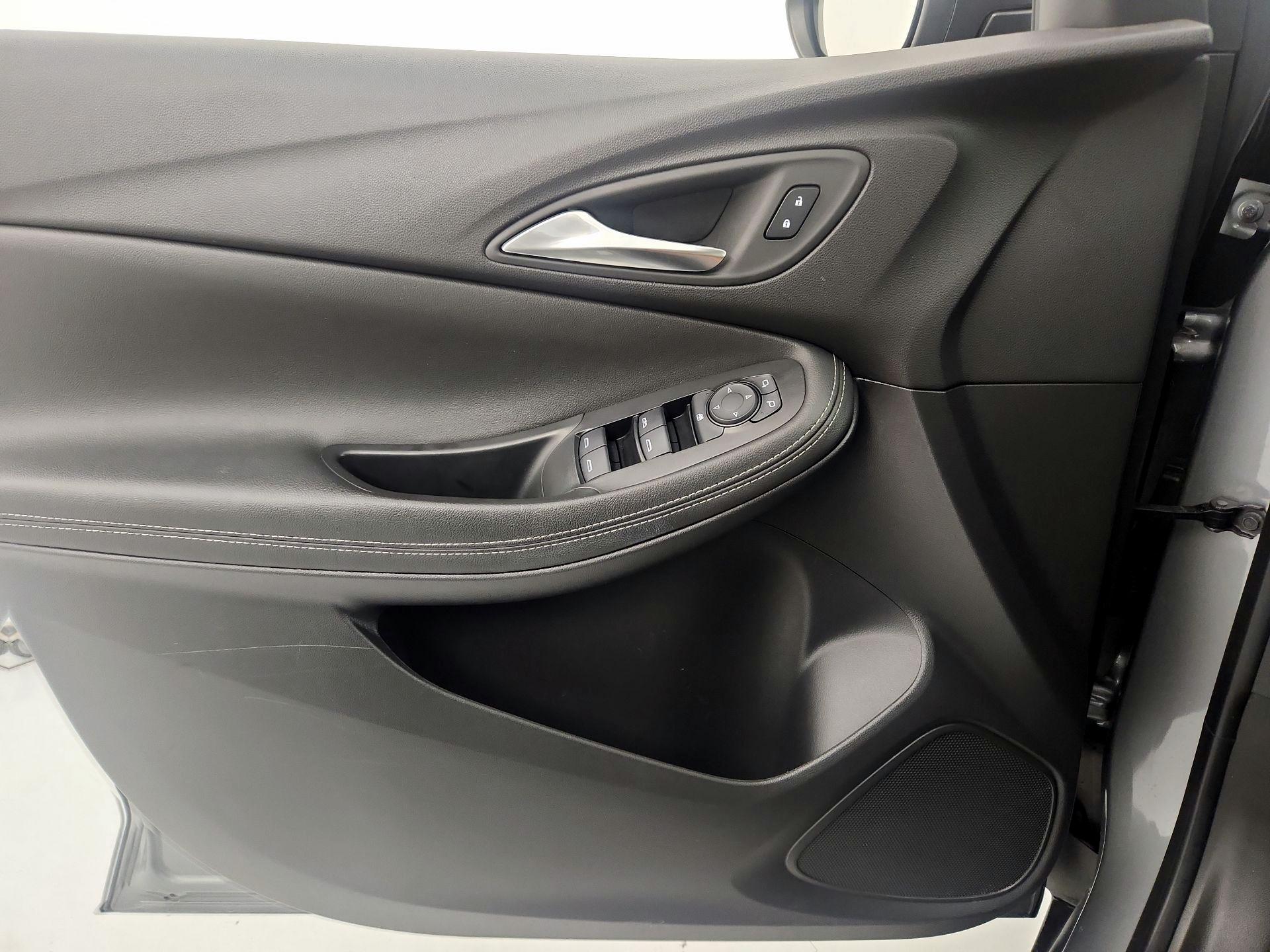 Thumbnail: 2025 Buick Encore GX - 12