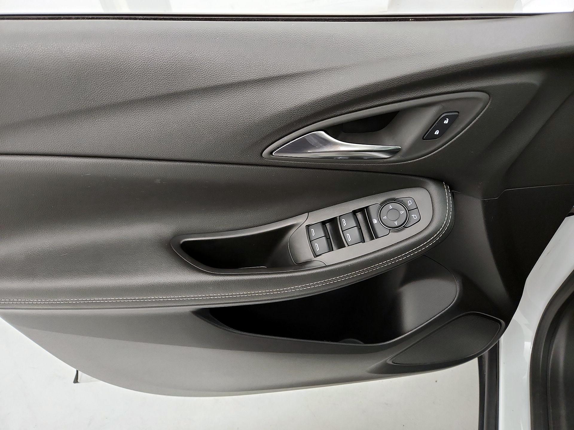 Thumbnail: 2025 Buick Encore GX - 12