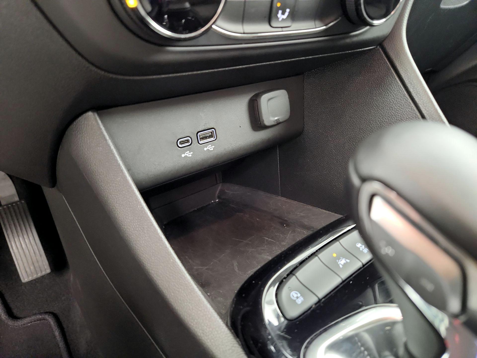 Thumbnail: 2025 Buick Encore GX - 18